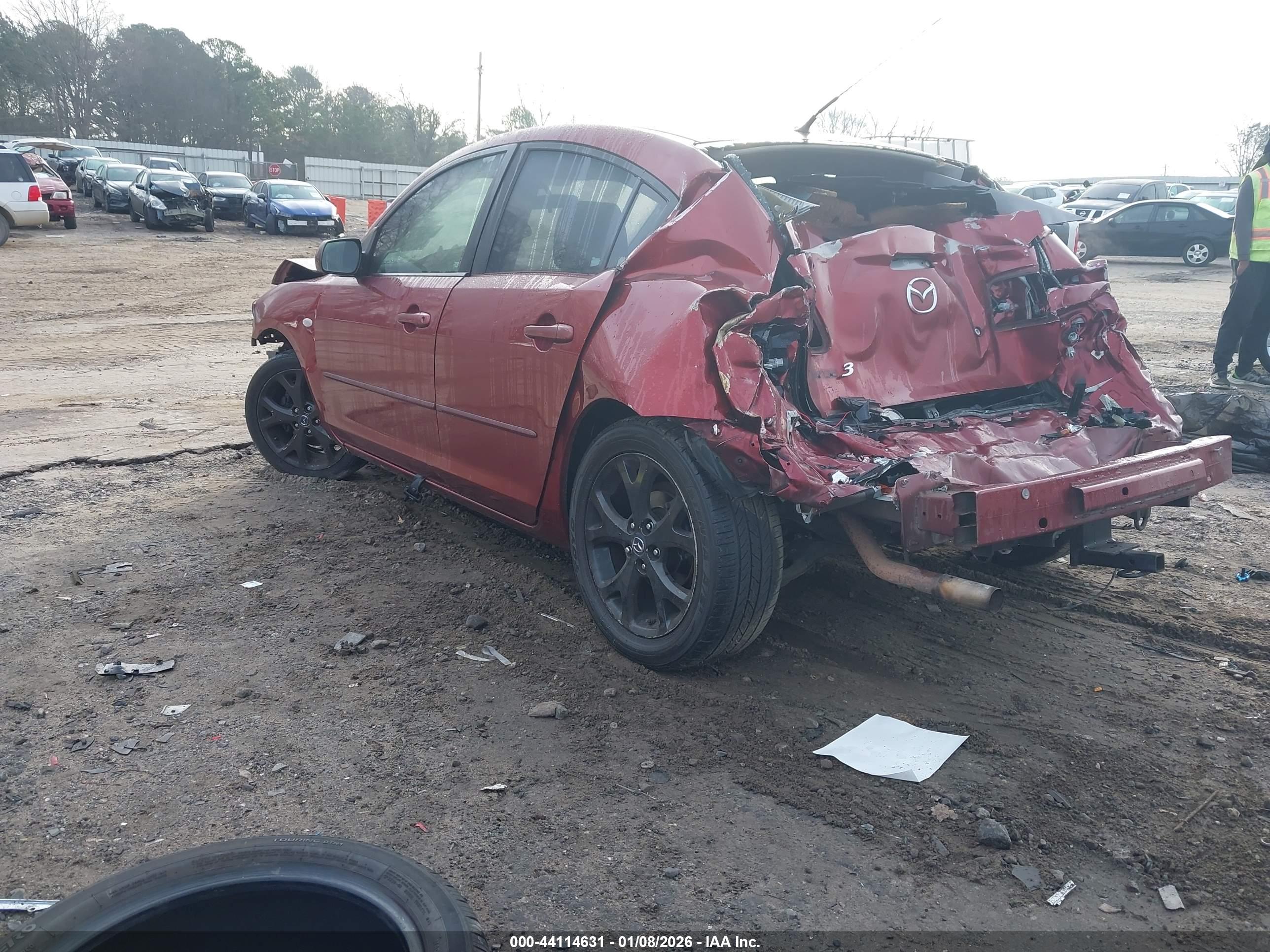 MAZDA MAZDA3 image 3