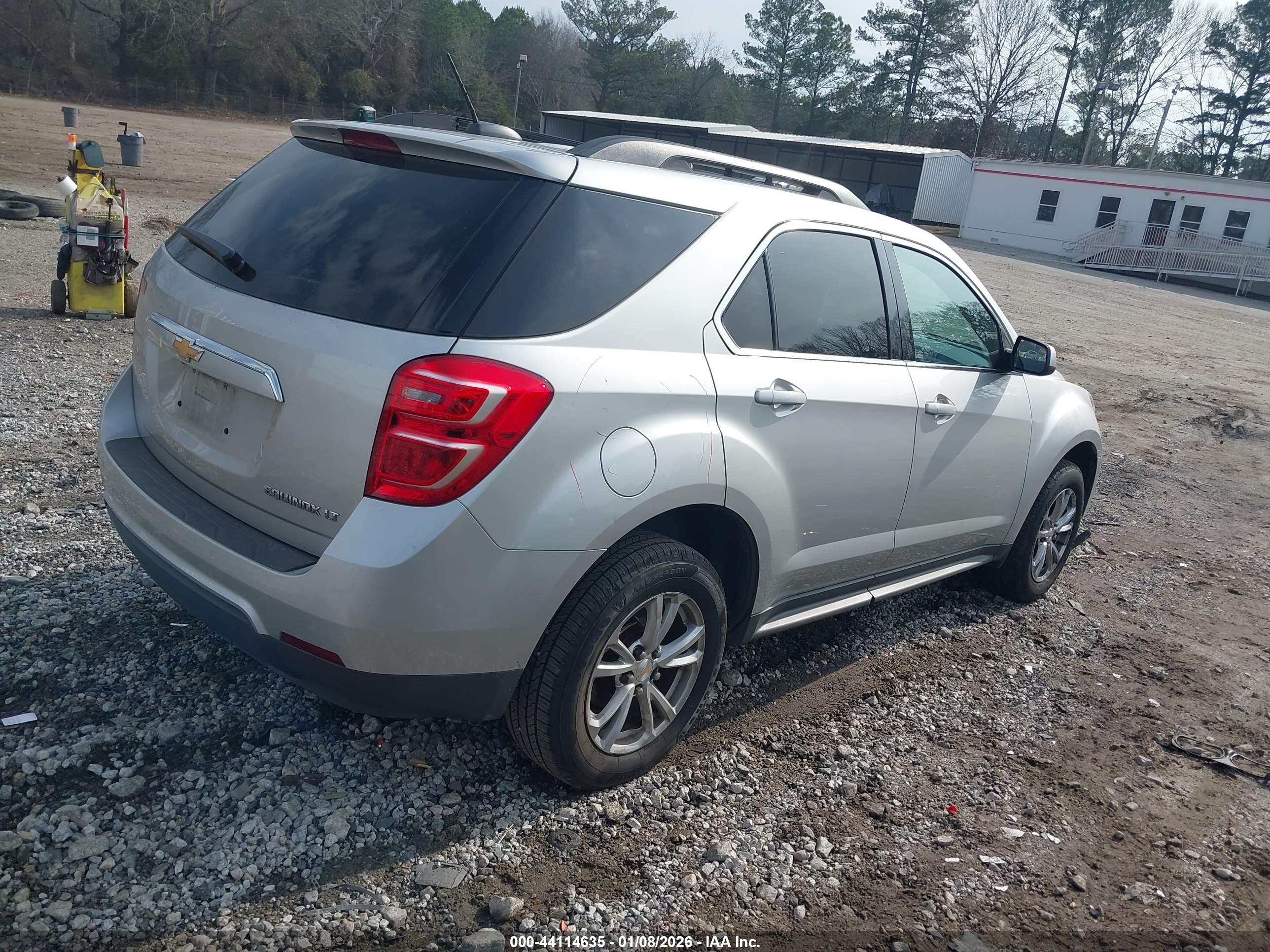 CHEVROLET EQUINOX image 4