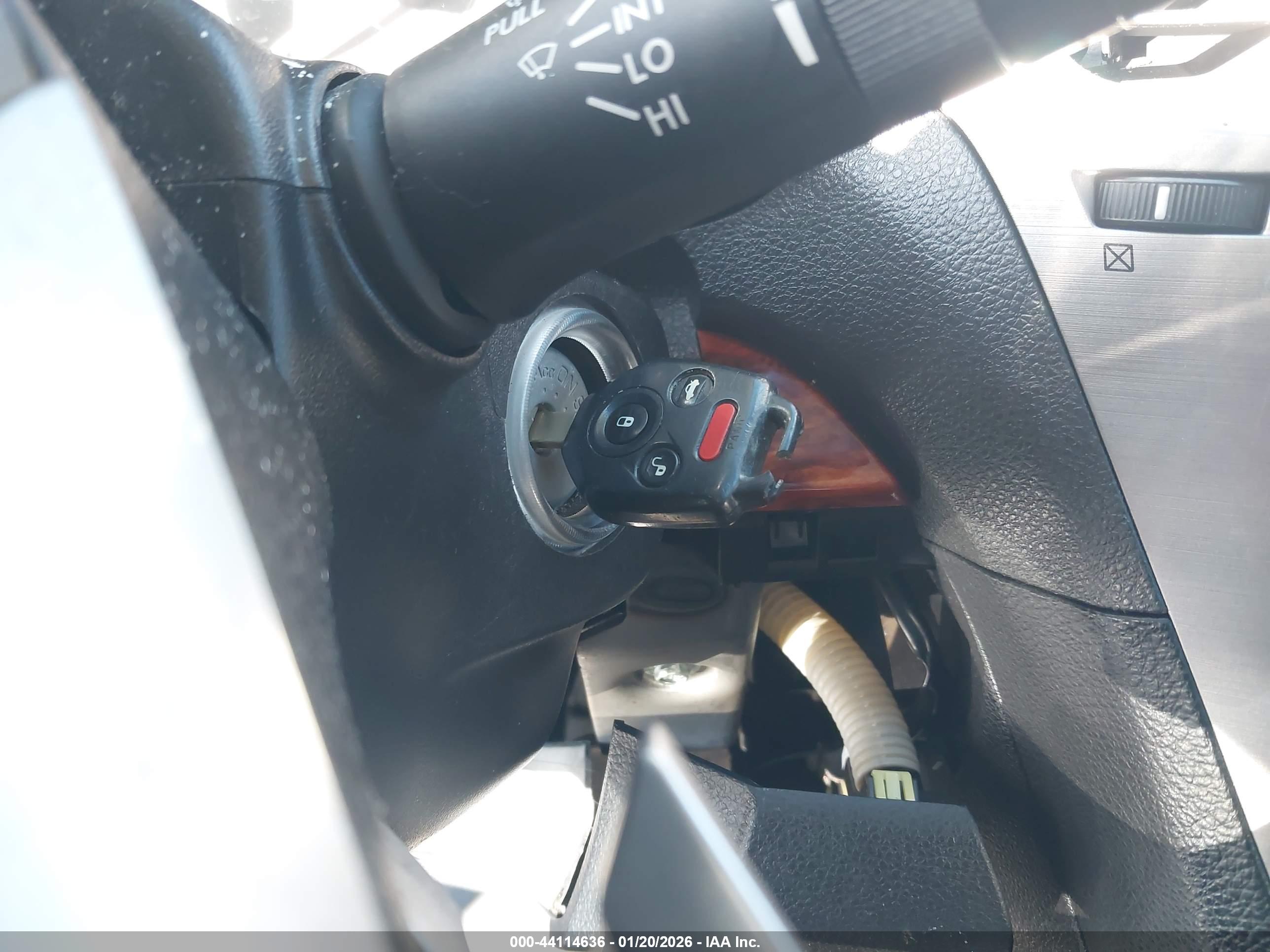 SUBARU OUTBACK image 11