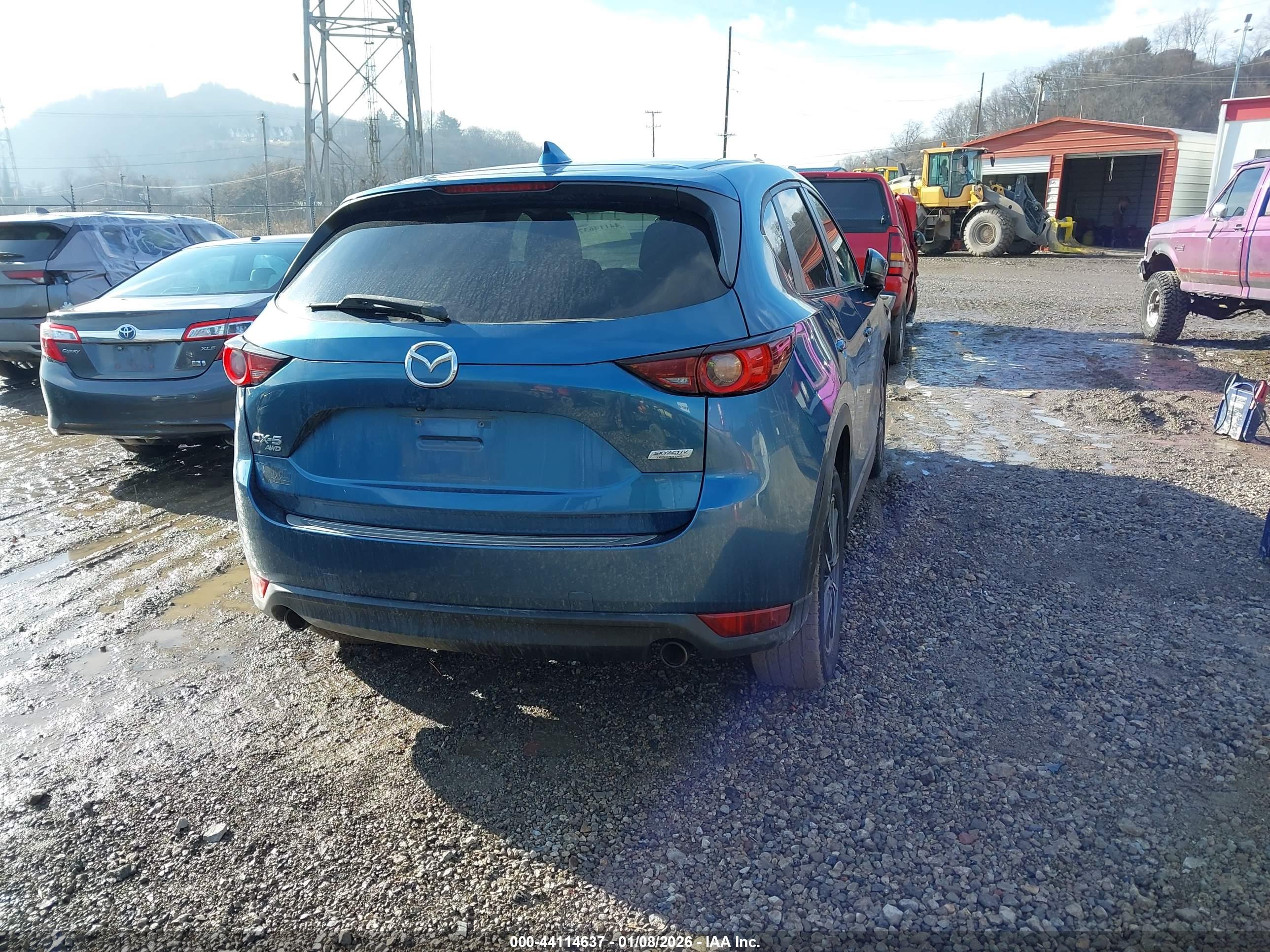MAZDA CX-5 image 4