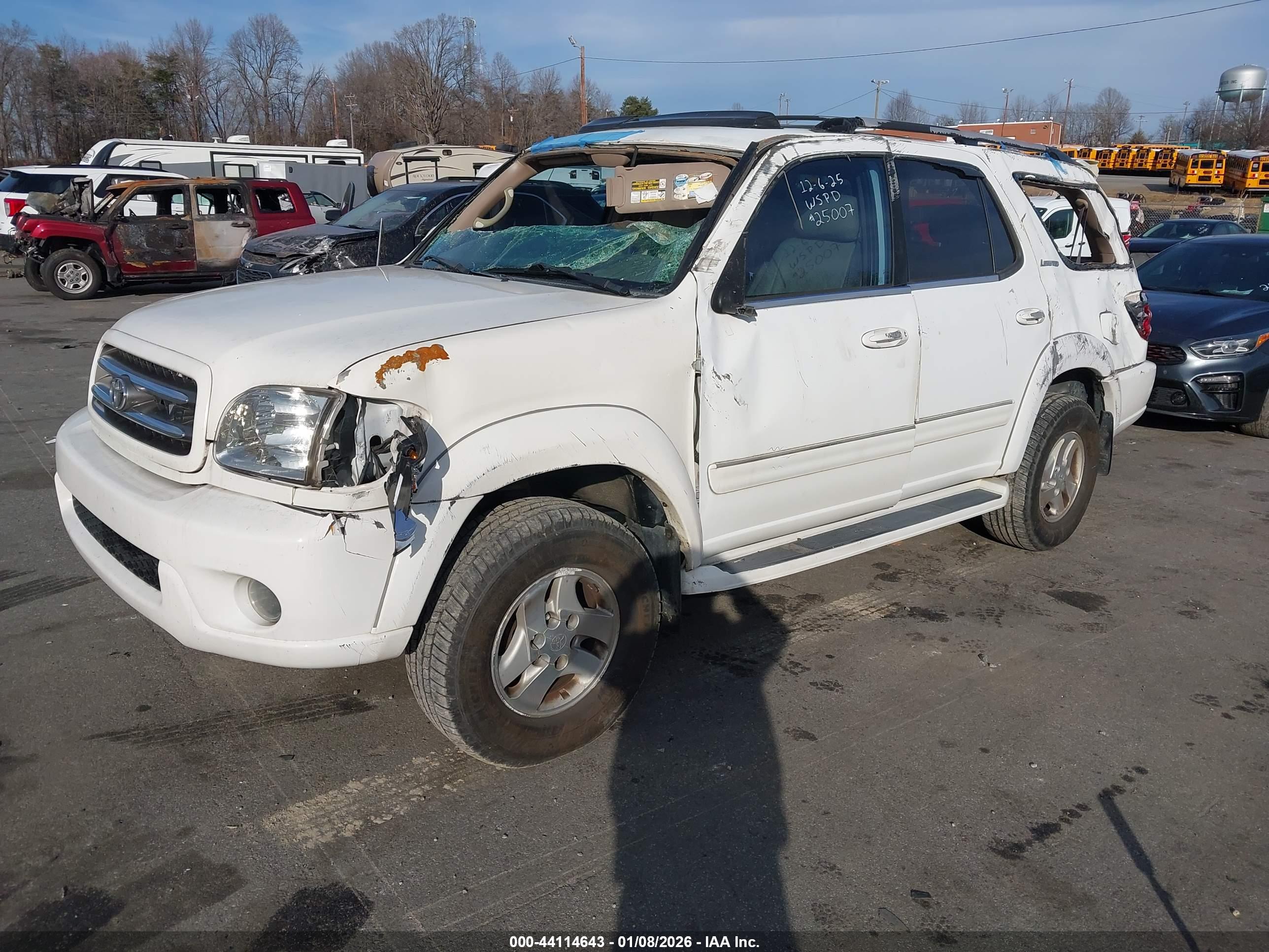 TOYOTA SEQUOIA image 2