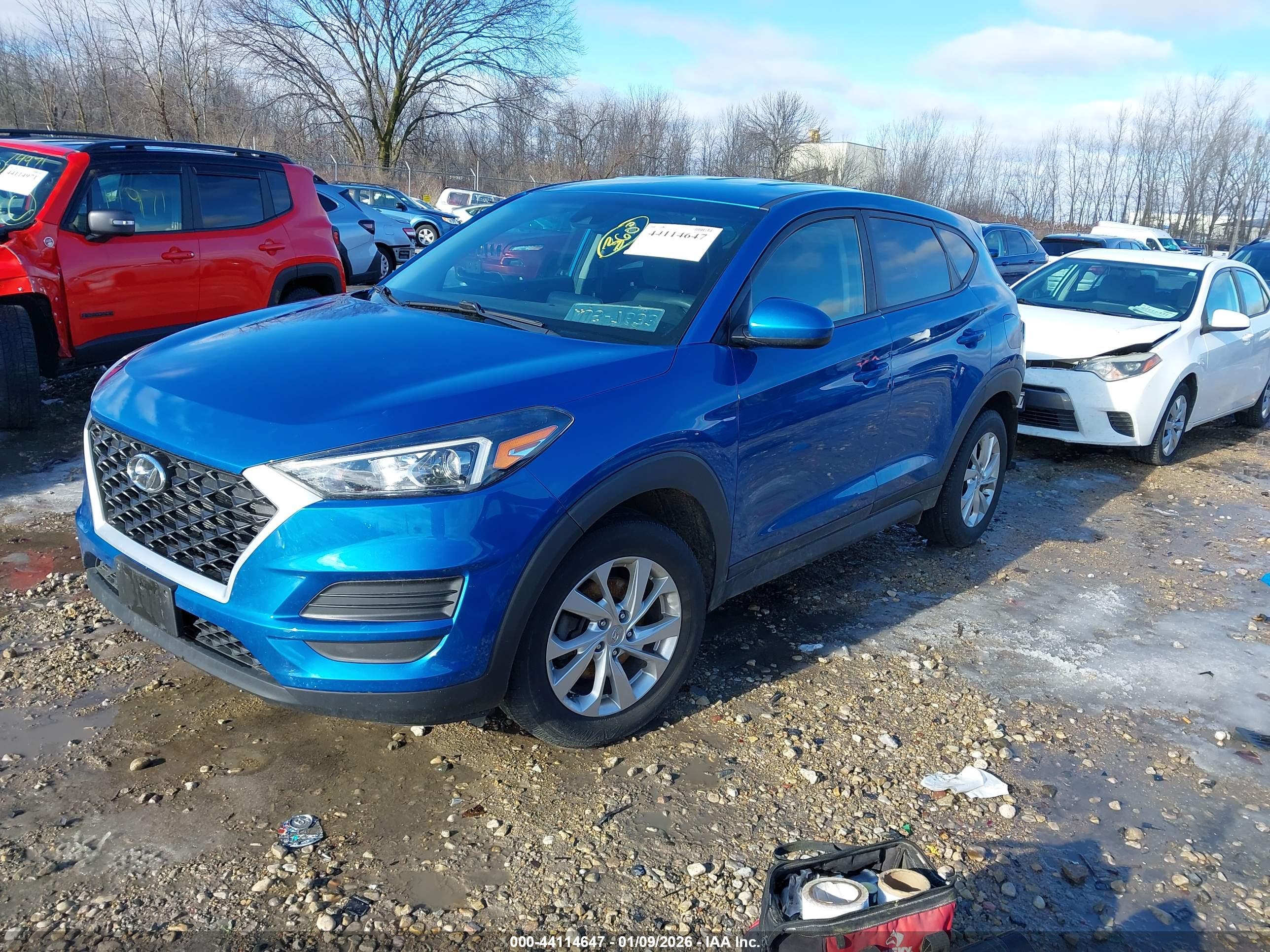 HYUNDAI TUCSON image 2
