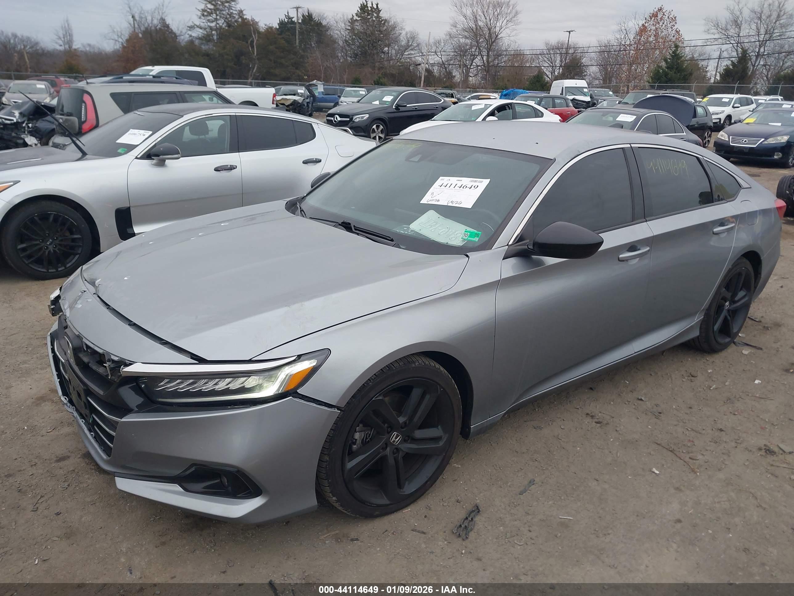 HONDA ACCORD image 2