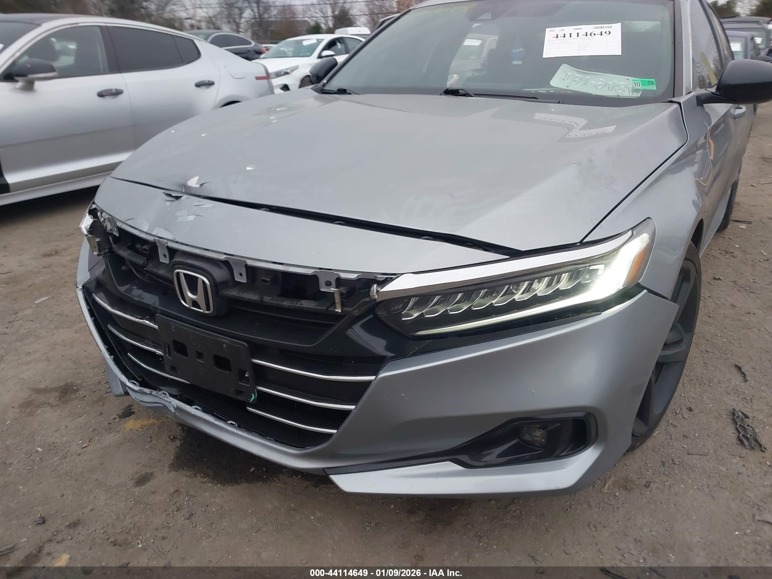 HONDA ACCORD image 6