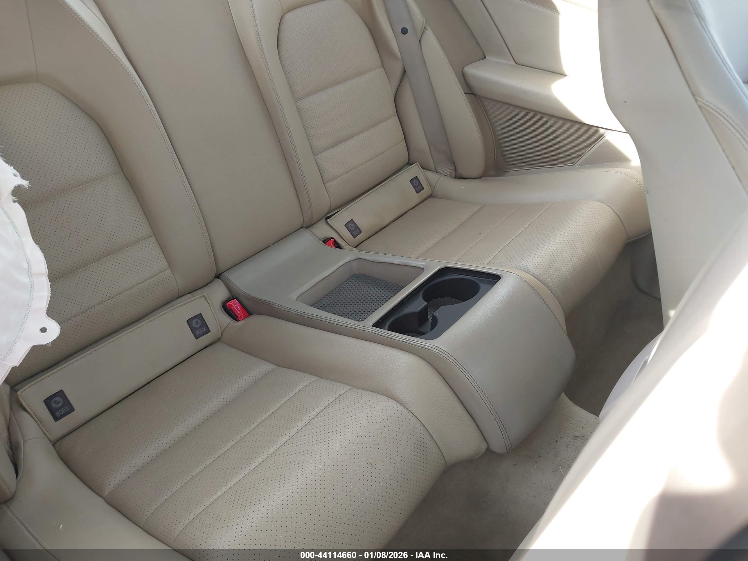 MERCEDES-BENZ C image 8