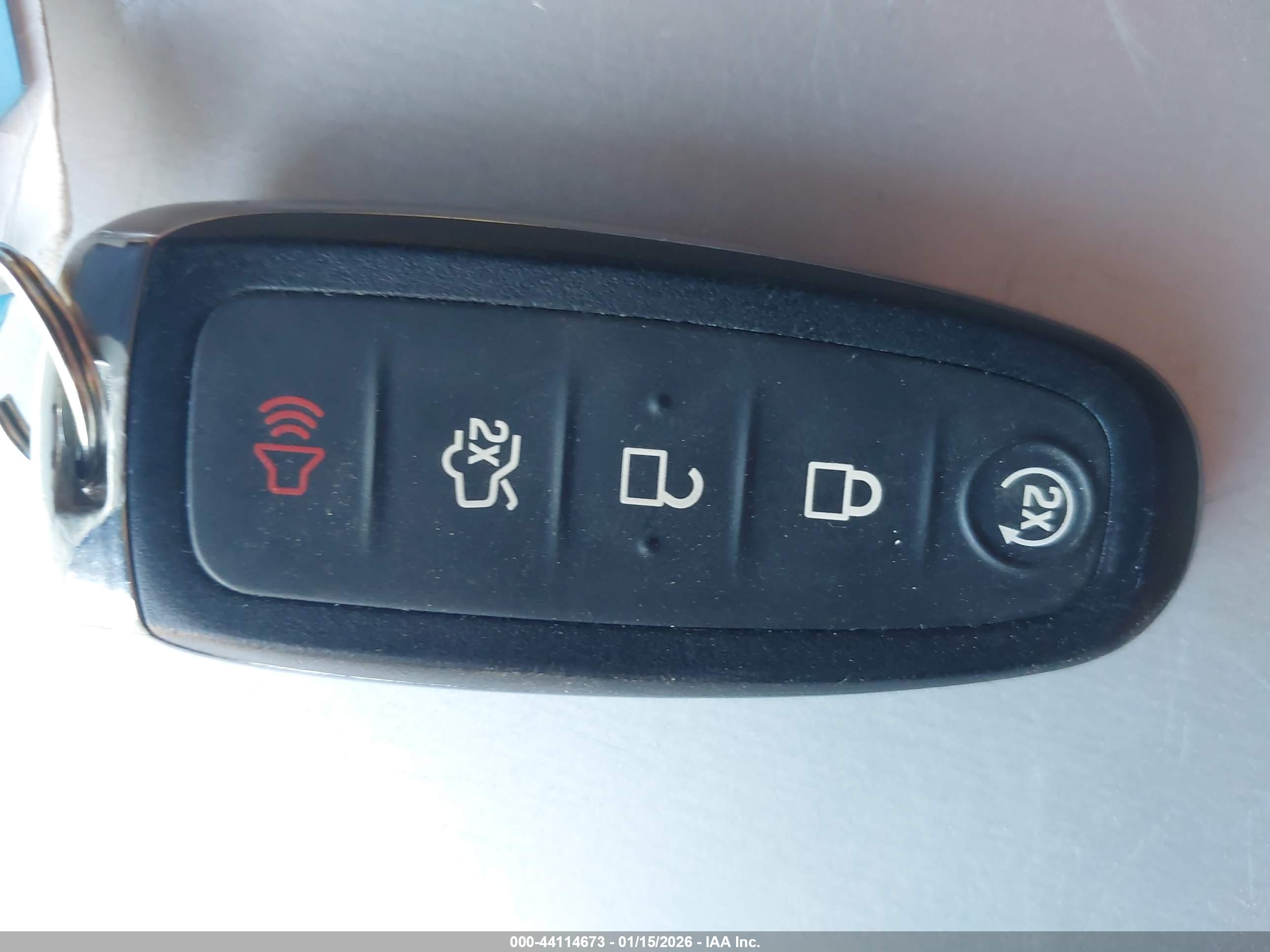 FORD EDGE image 11