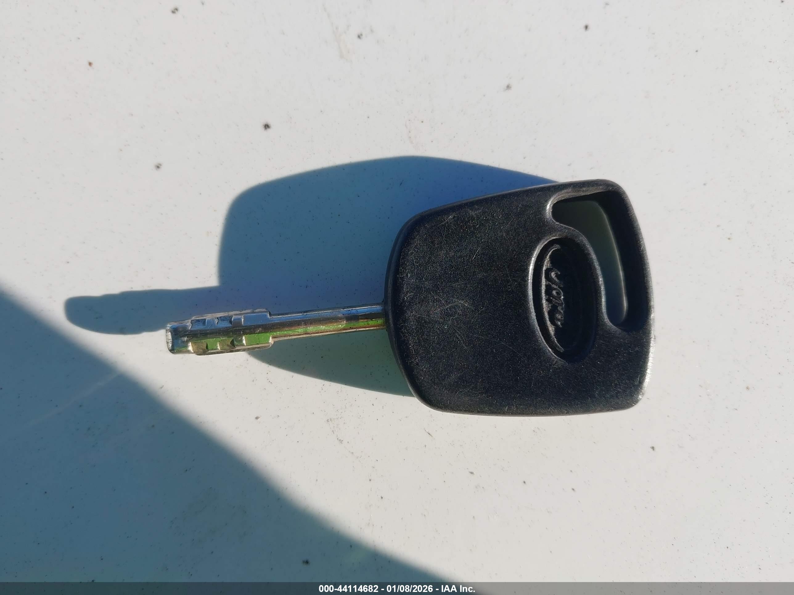 FORD TRANSIT image 11