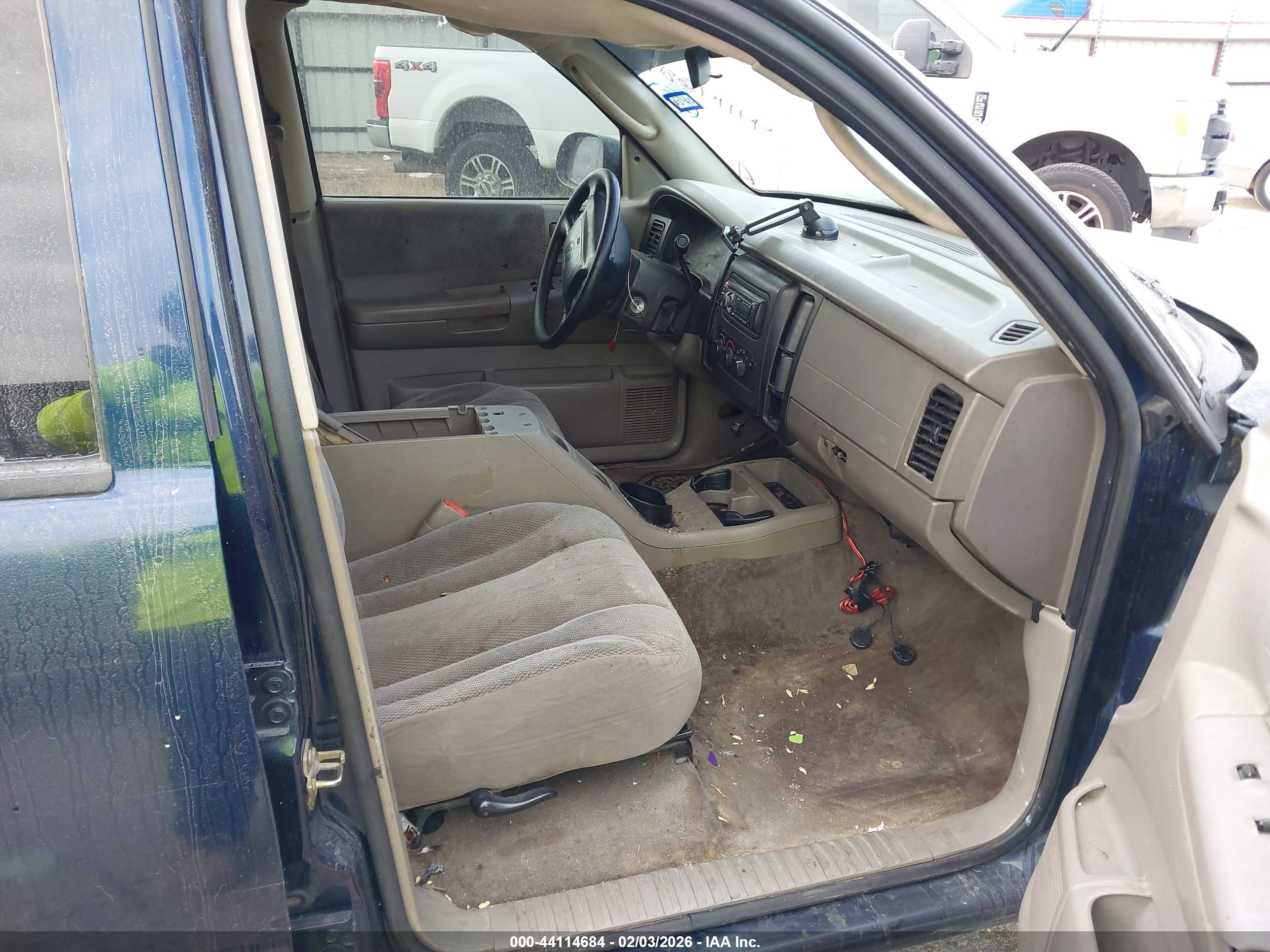 DODGE DAKOTA image 5