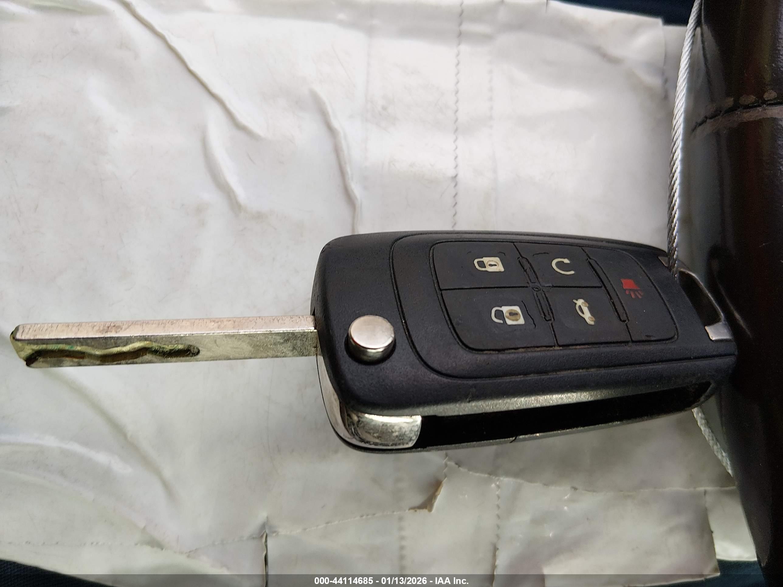 BUICK LACROSSE image 11
