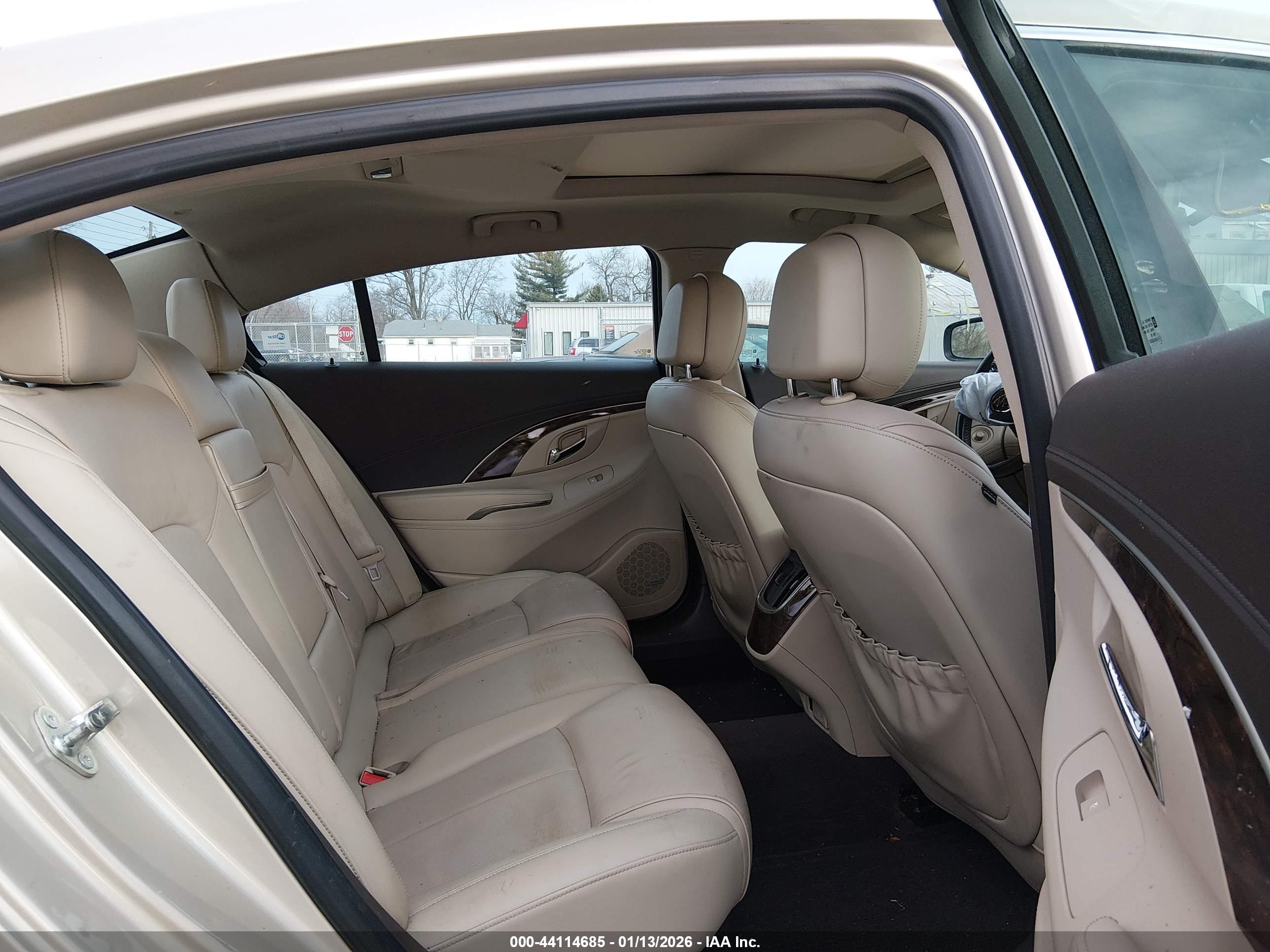 BUICK LACROSSE image 8