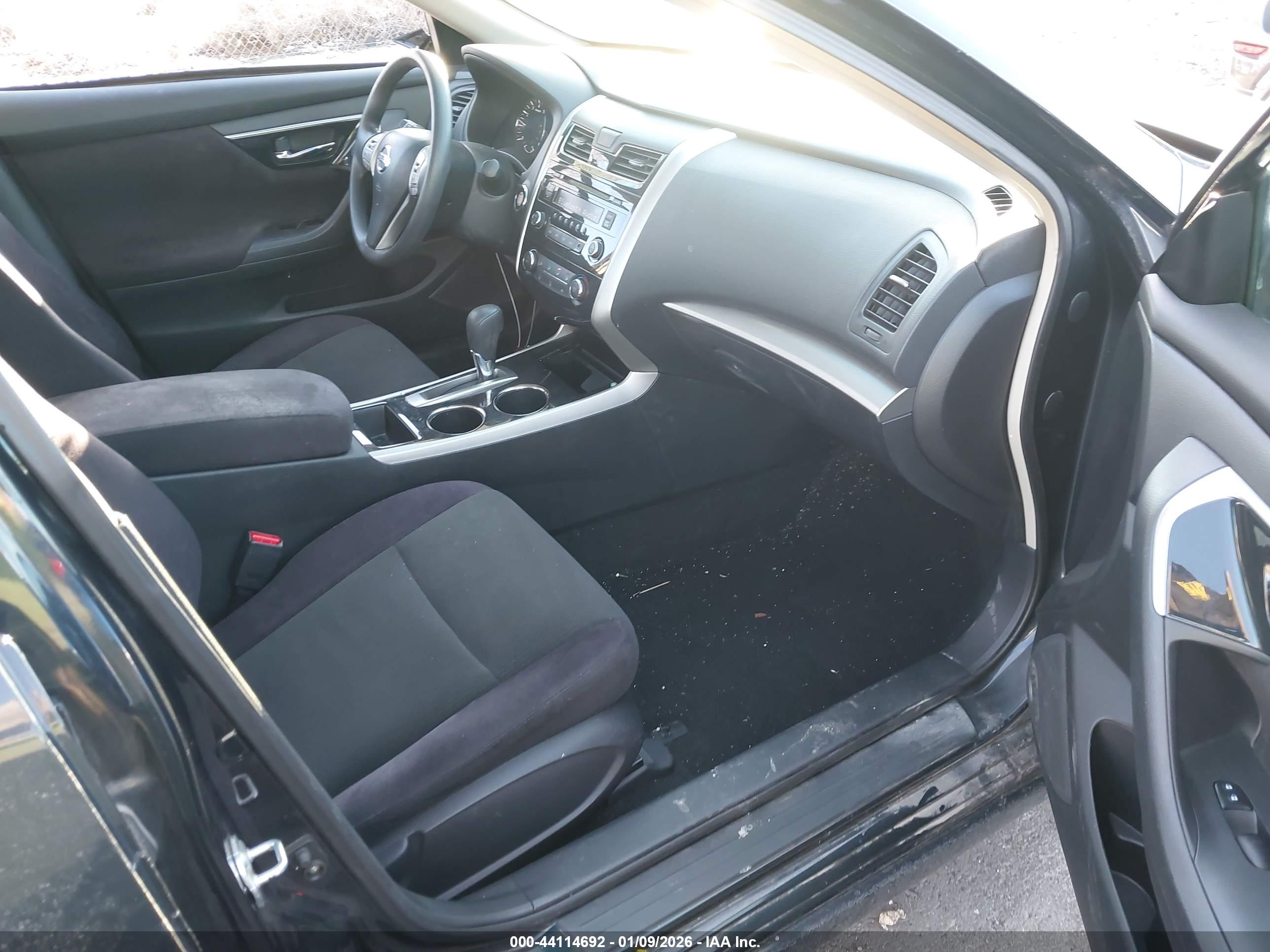 NISSAN ALTIMA image 5