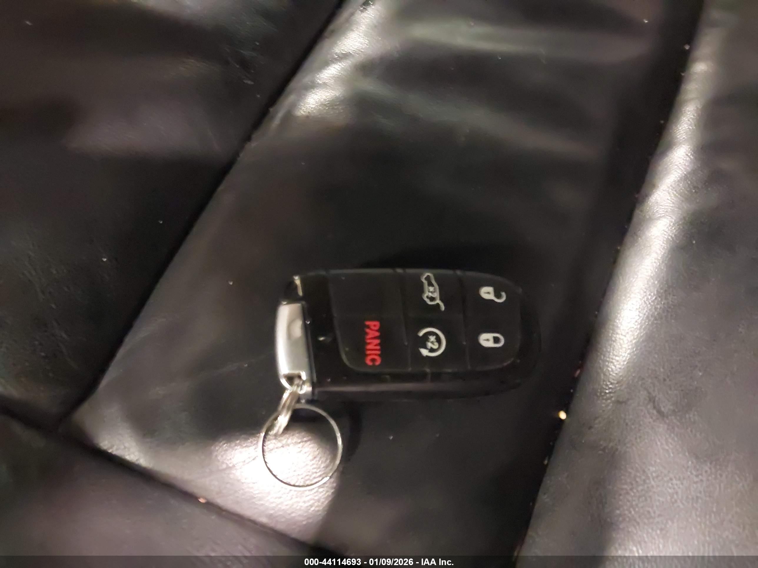 JEEP GRAND image 11