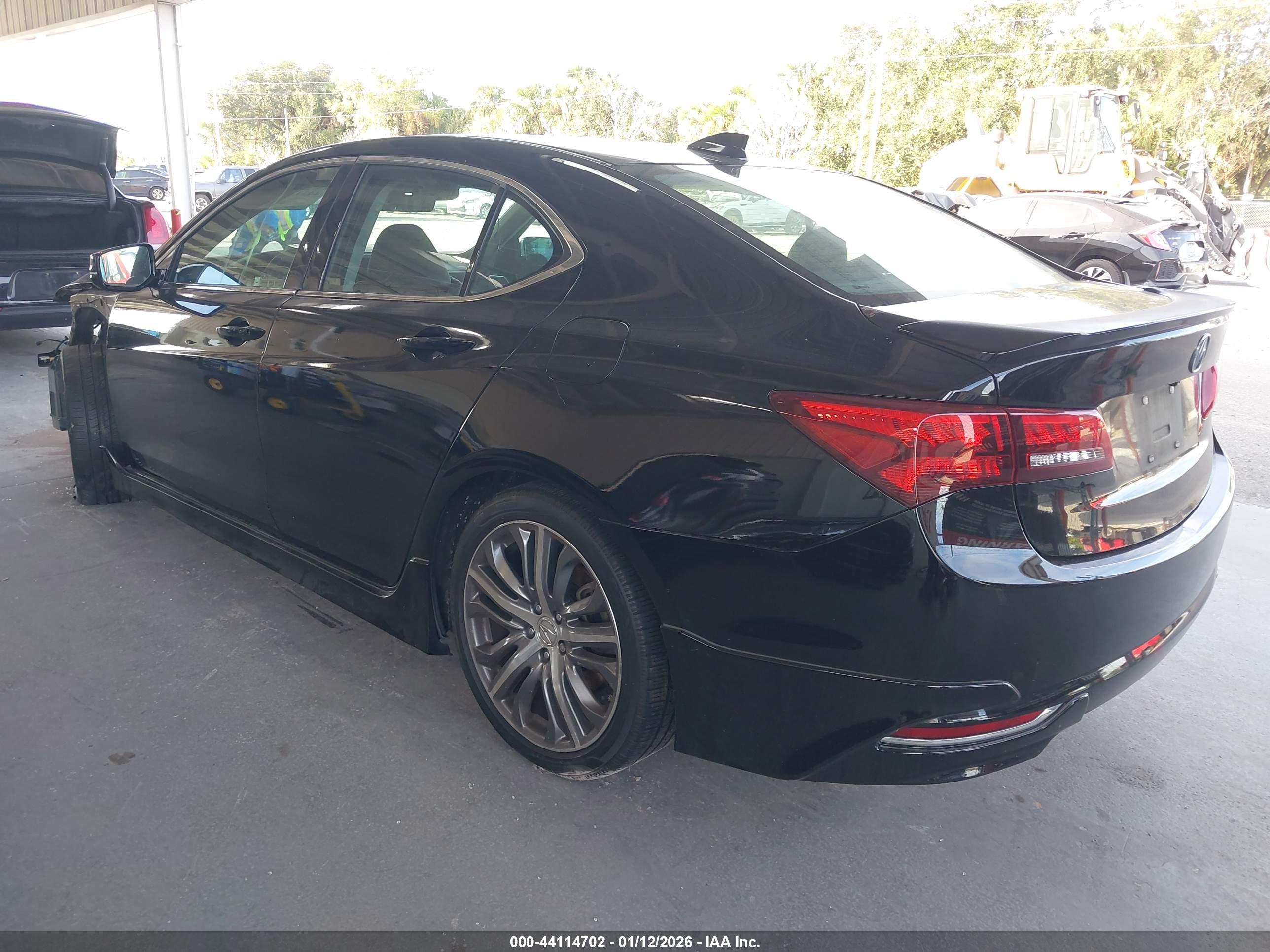 ACURA TLX image 3