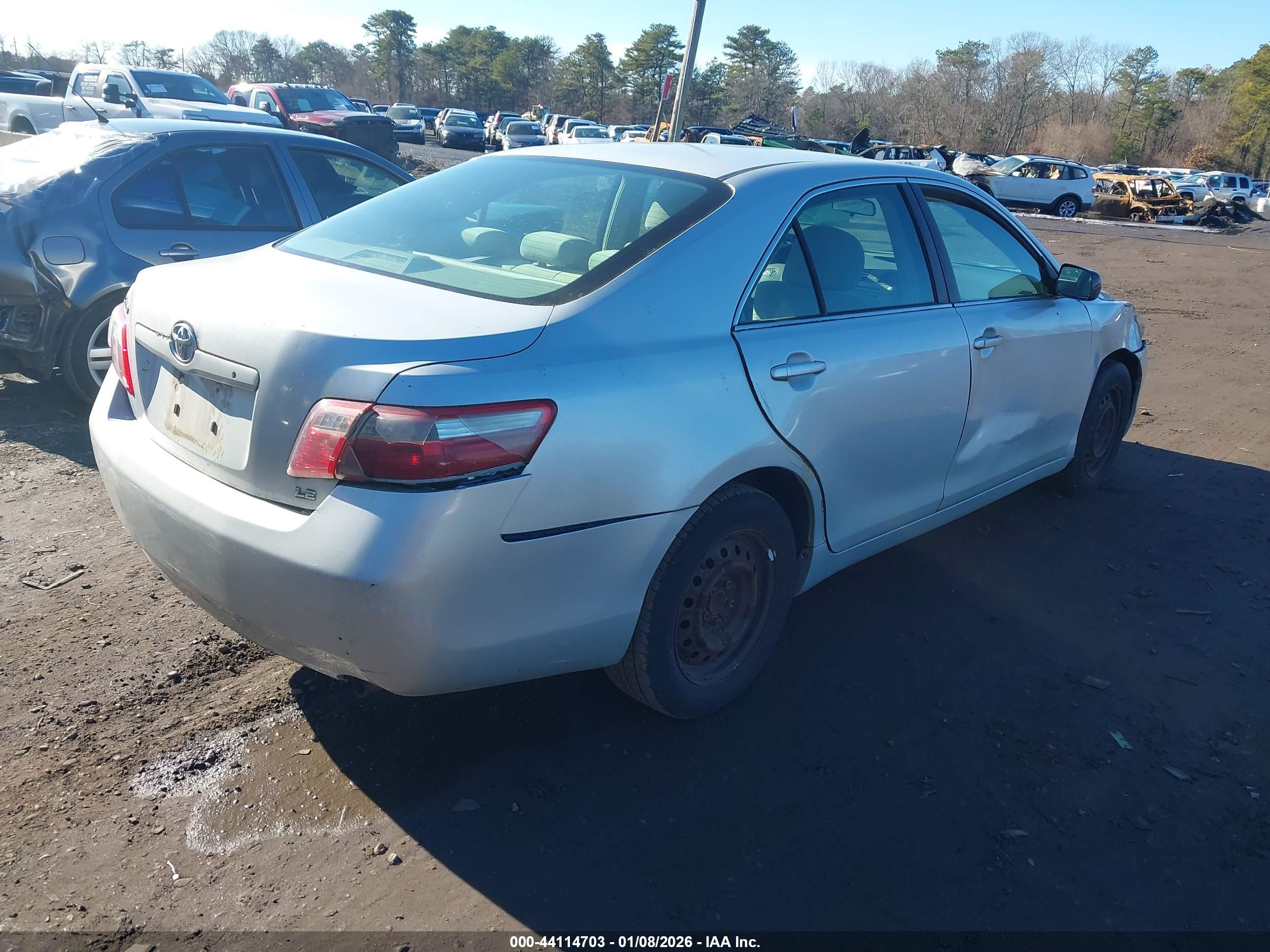 TOYOTA CAMRY image 4