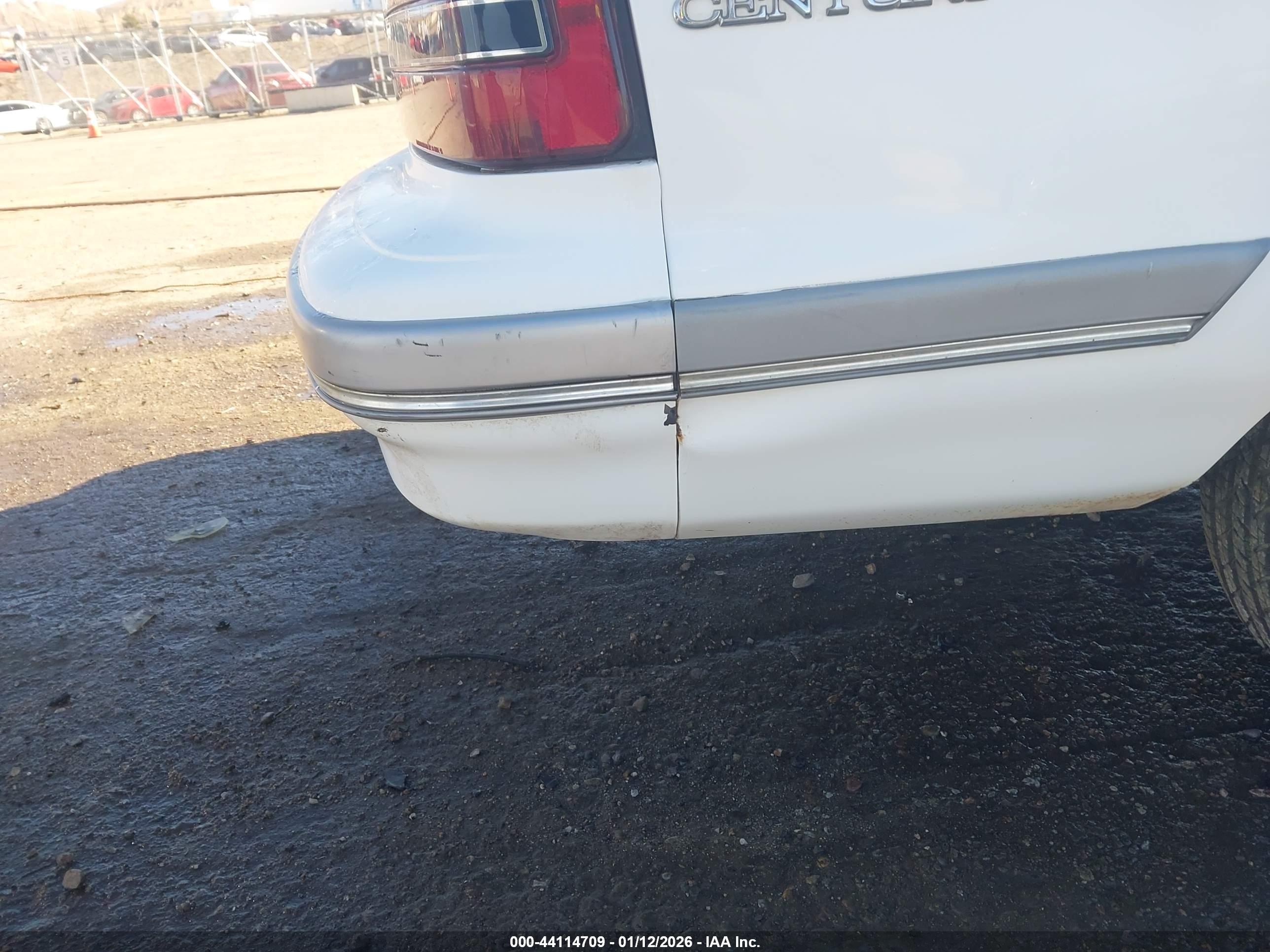 BUICK CENTURY image 6