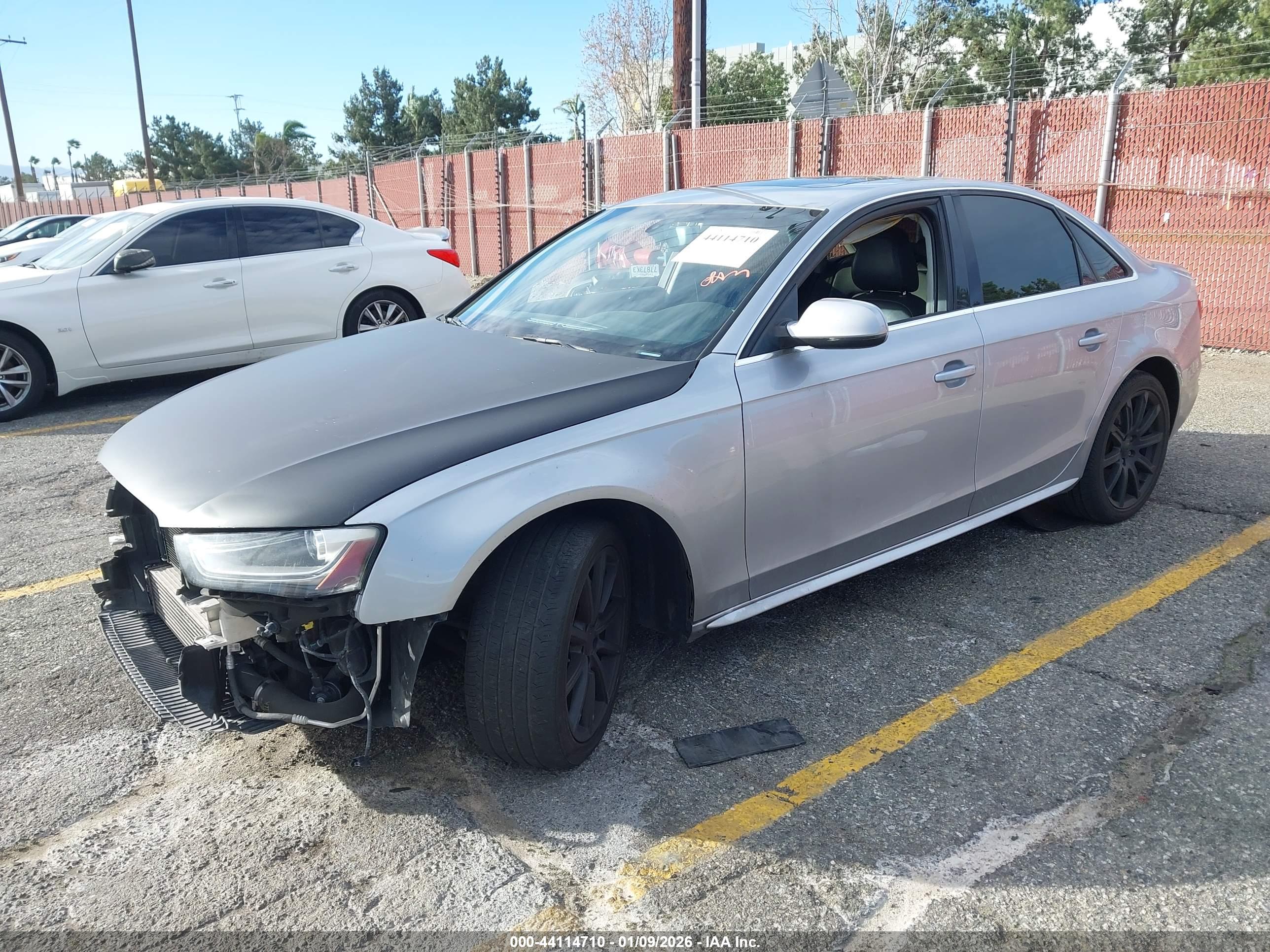 AUDI A4 image 2