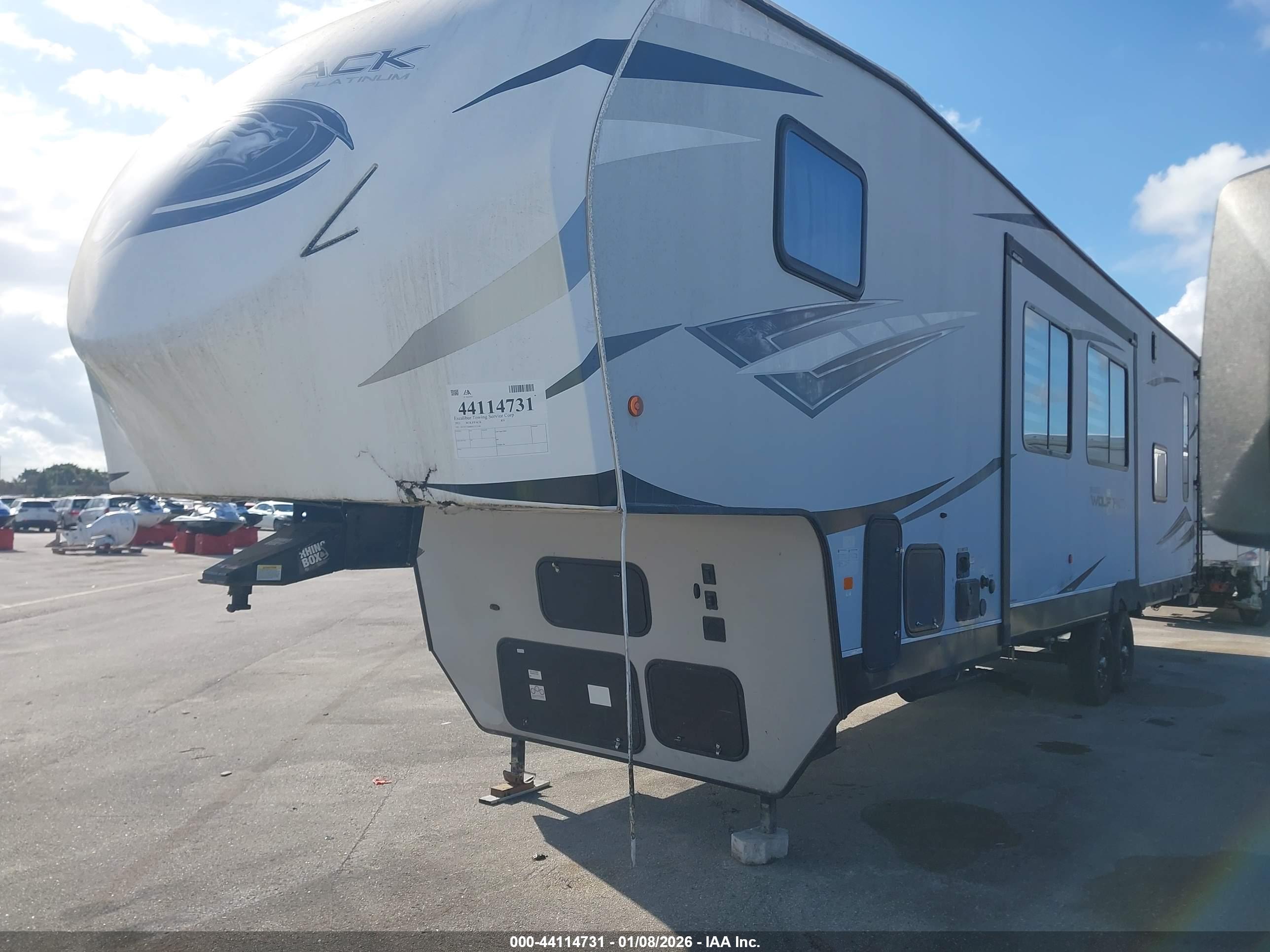 WOLFPACK RV image 2