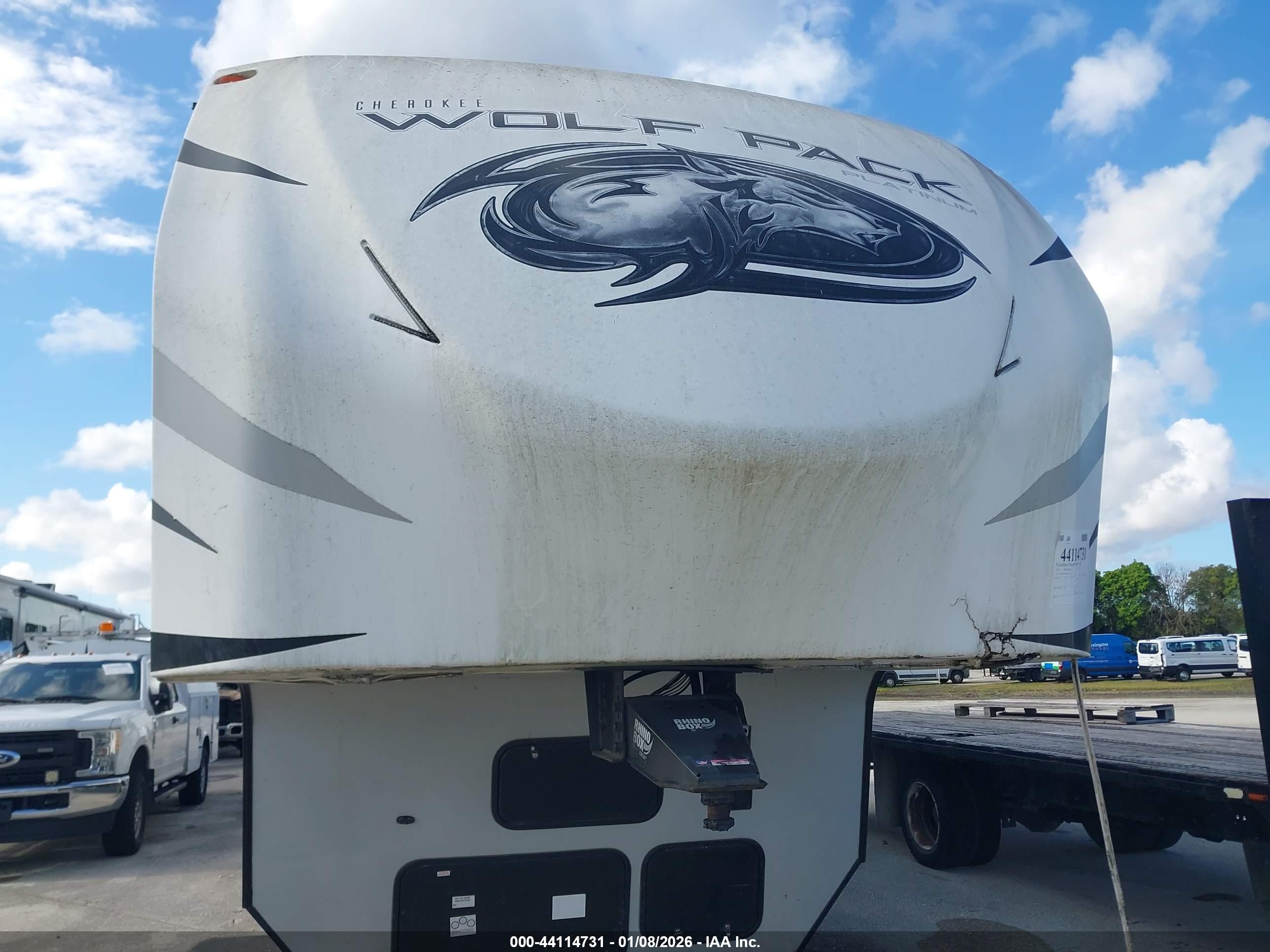 WOLFPACK RV image 6