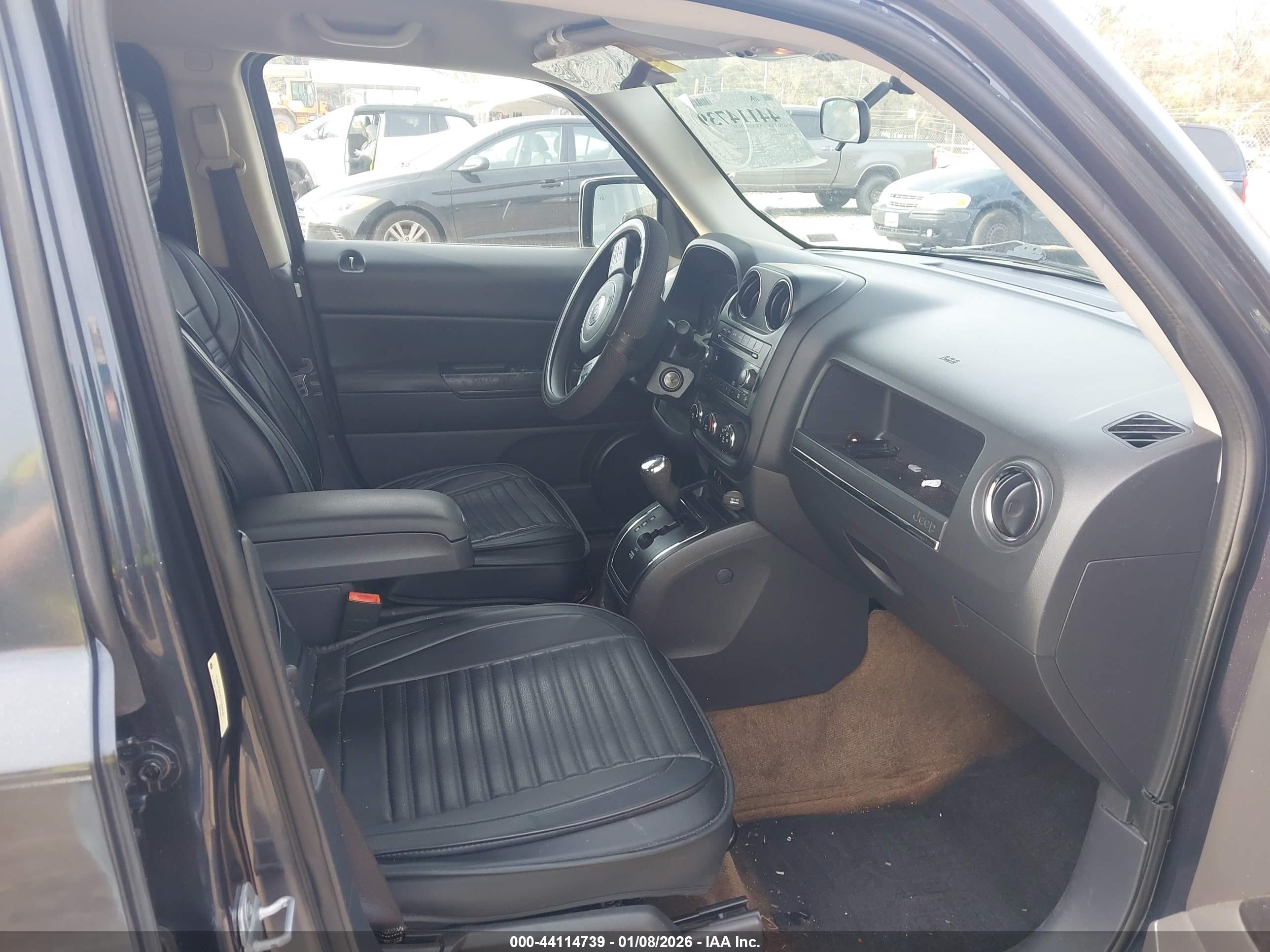 JEEP PATRIOT image 5