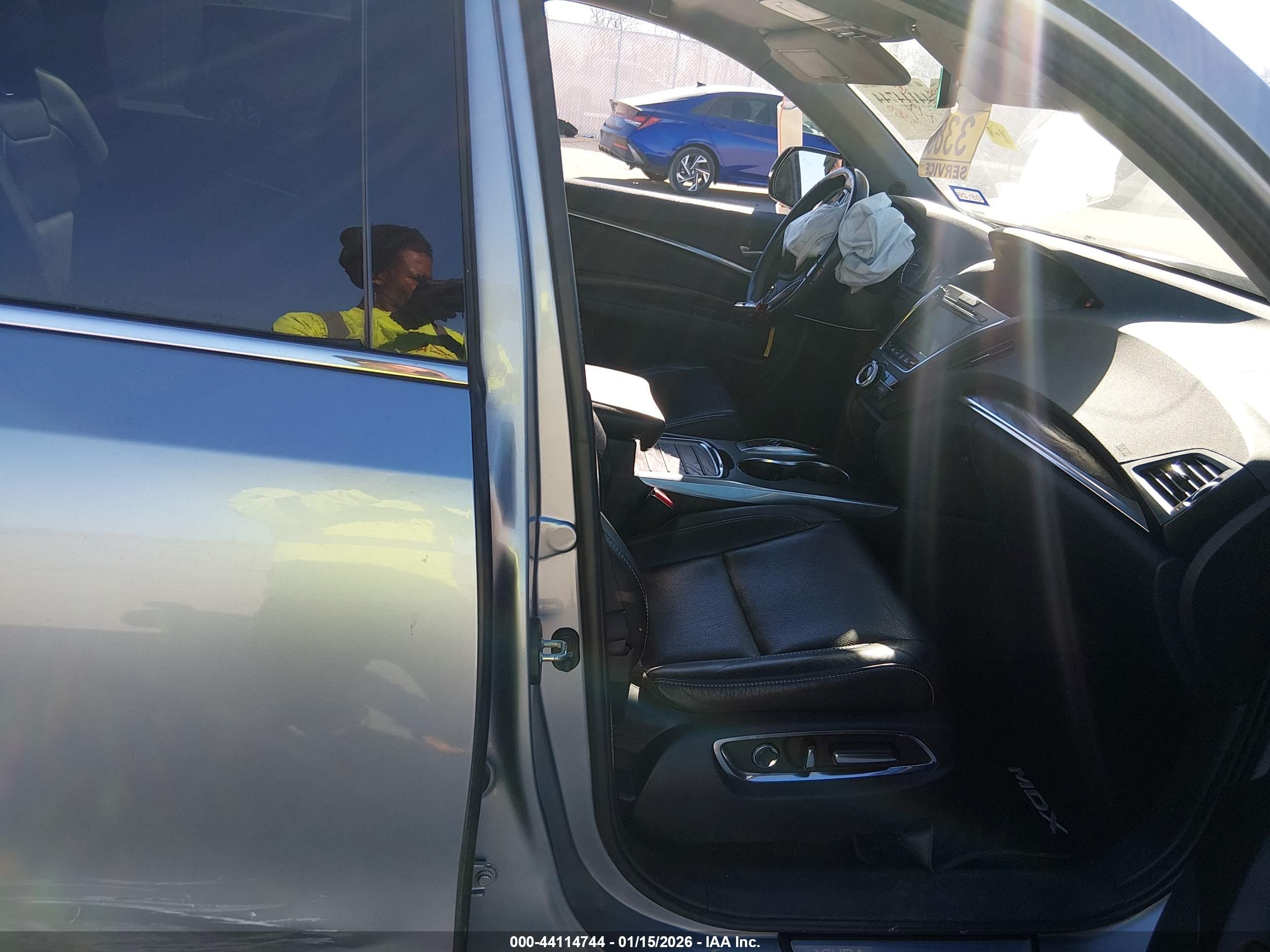 ACURA MDX image 5