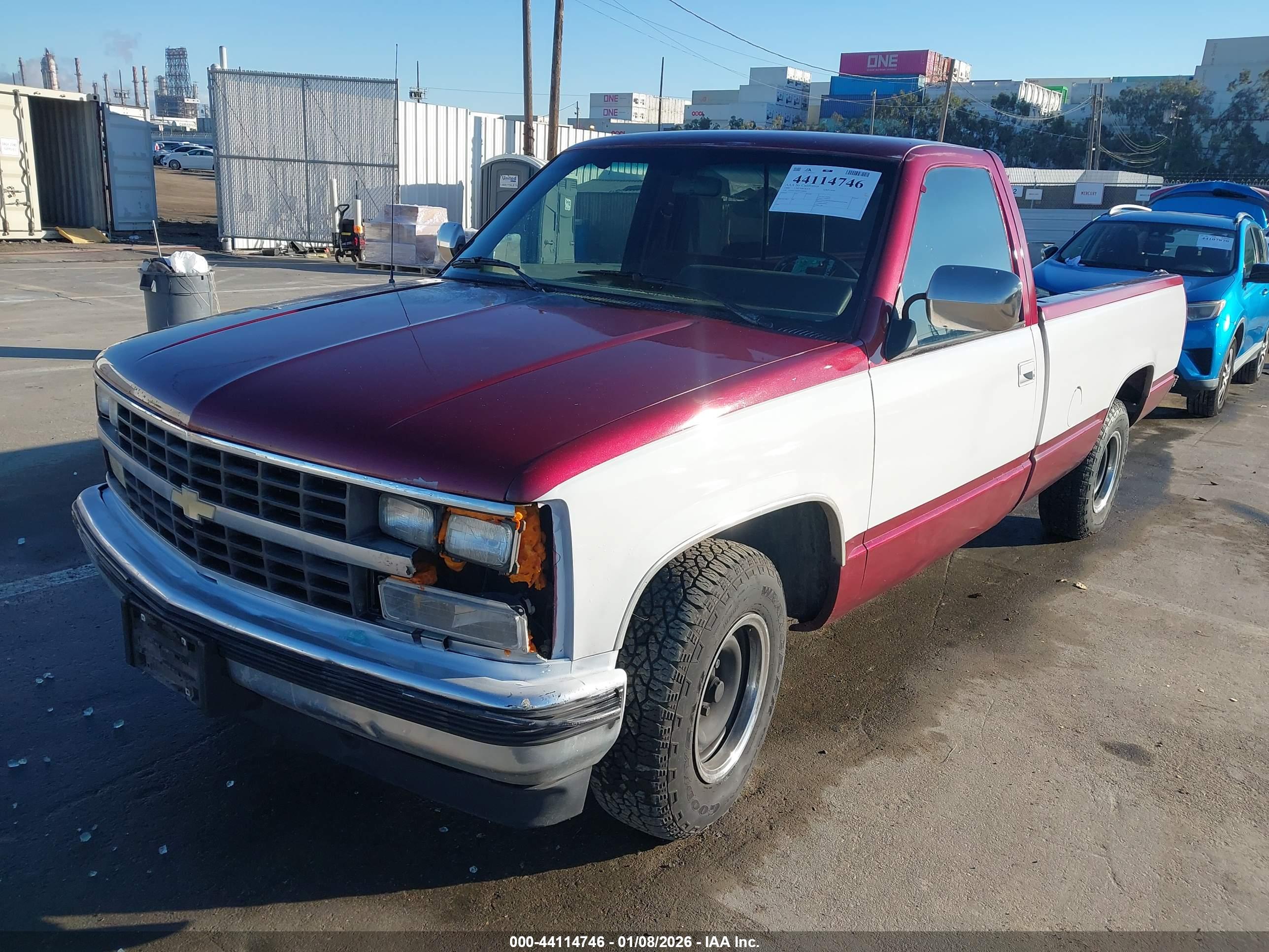 CHEVROLET GMT-400 image 6