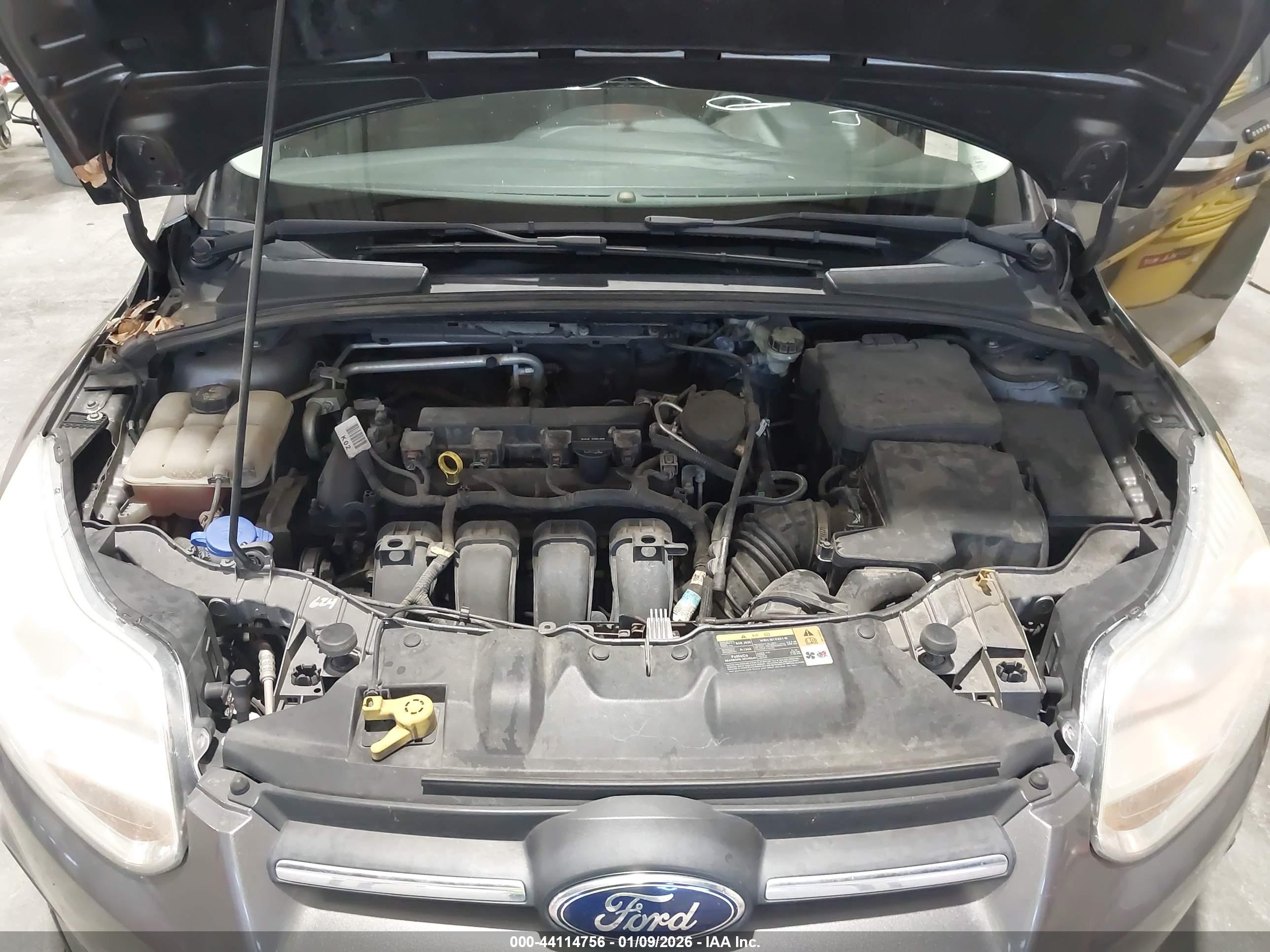 FORD FOCUS image 10