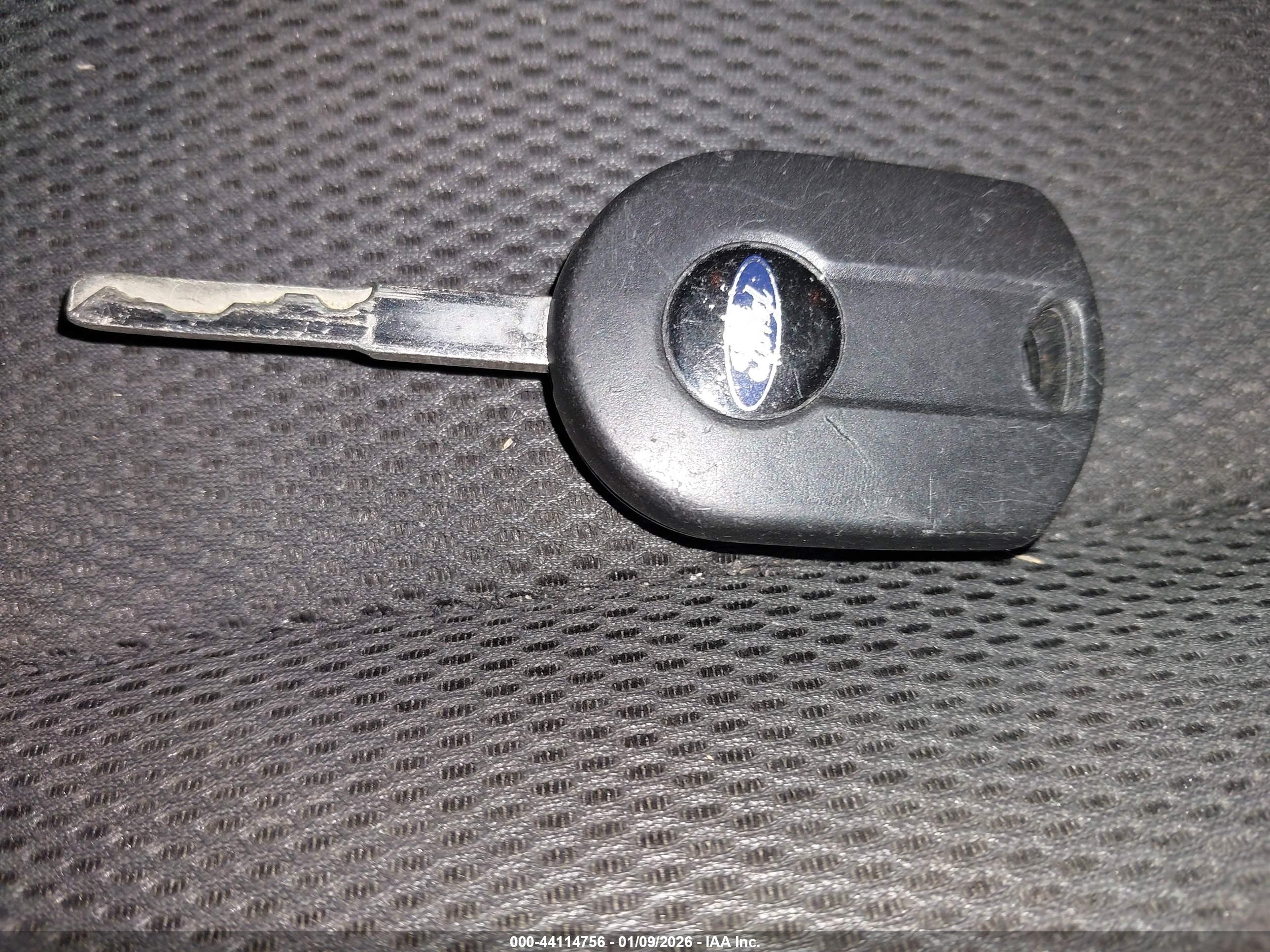FORD FOCUS image 11