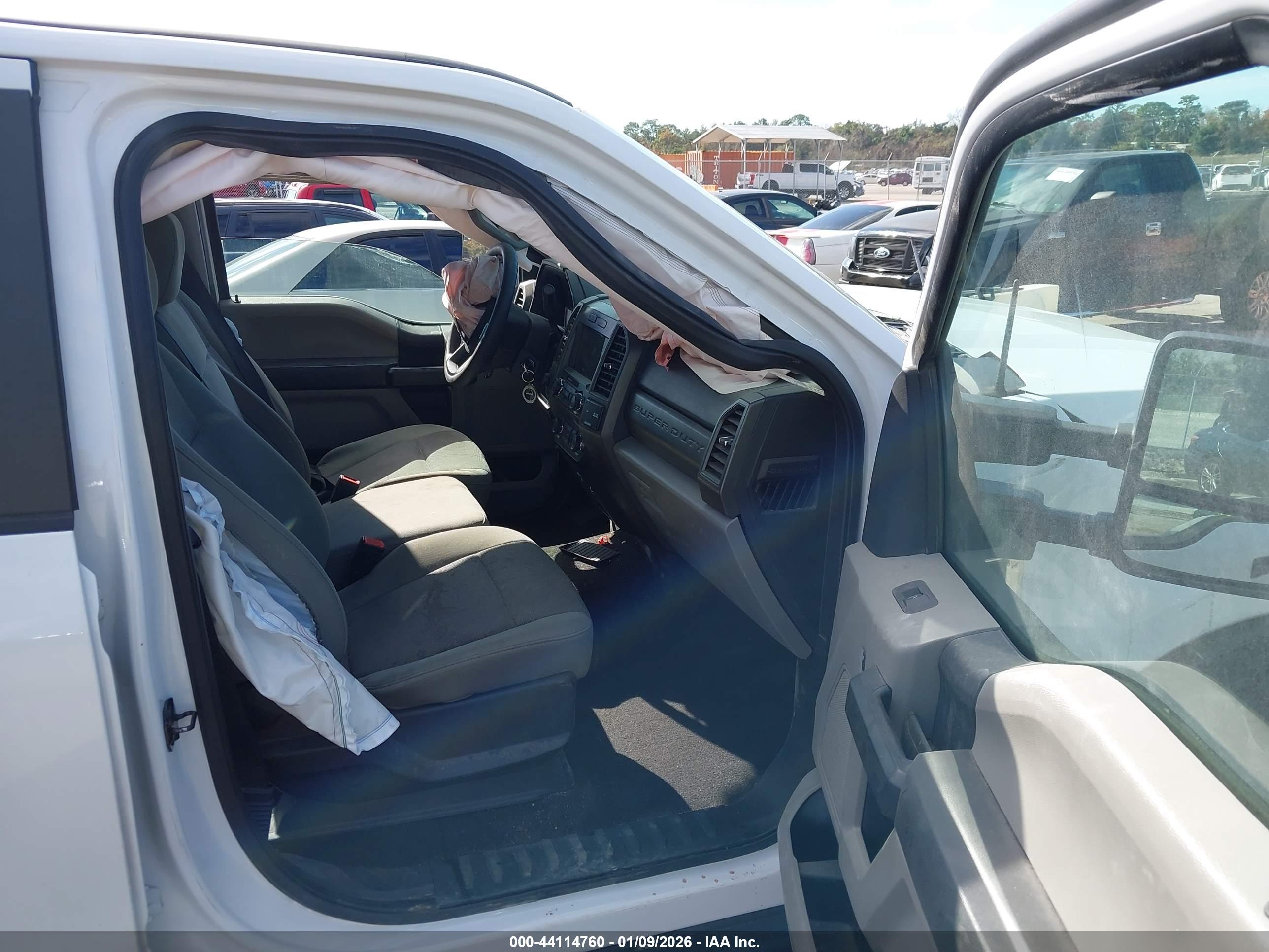 FORD F-250 image 5