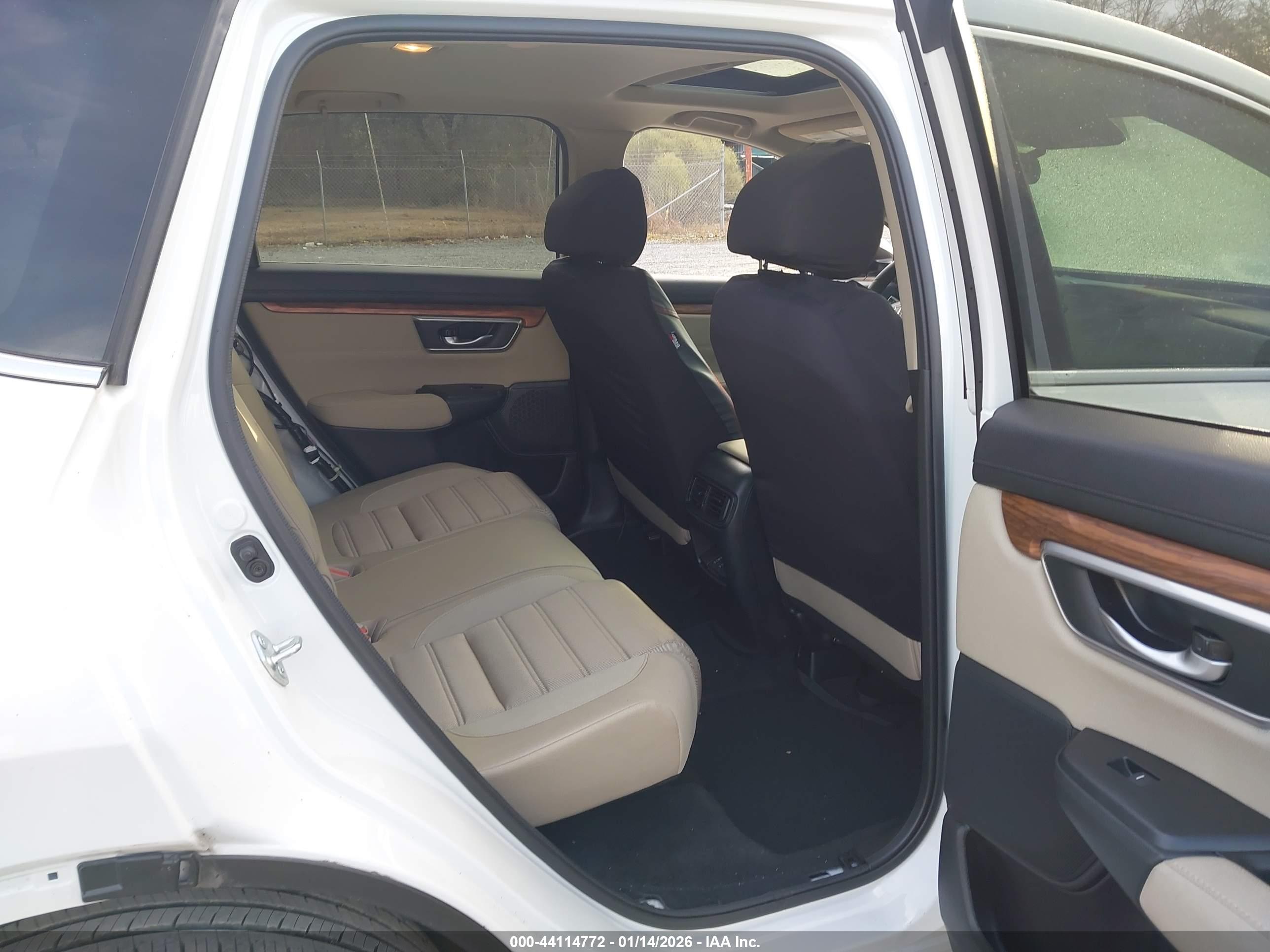 HONDA CR-V image 8