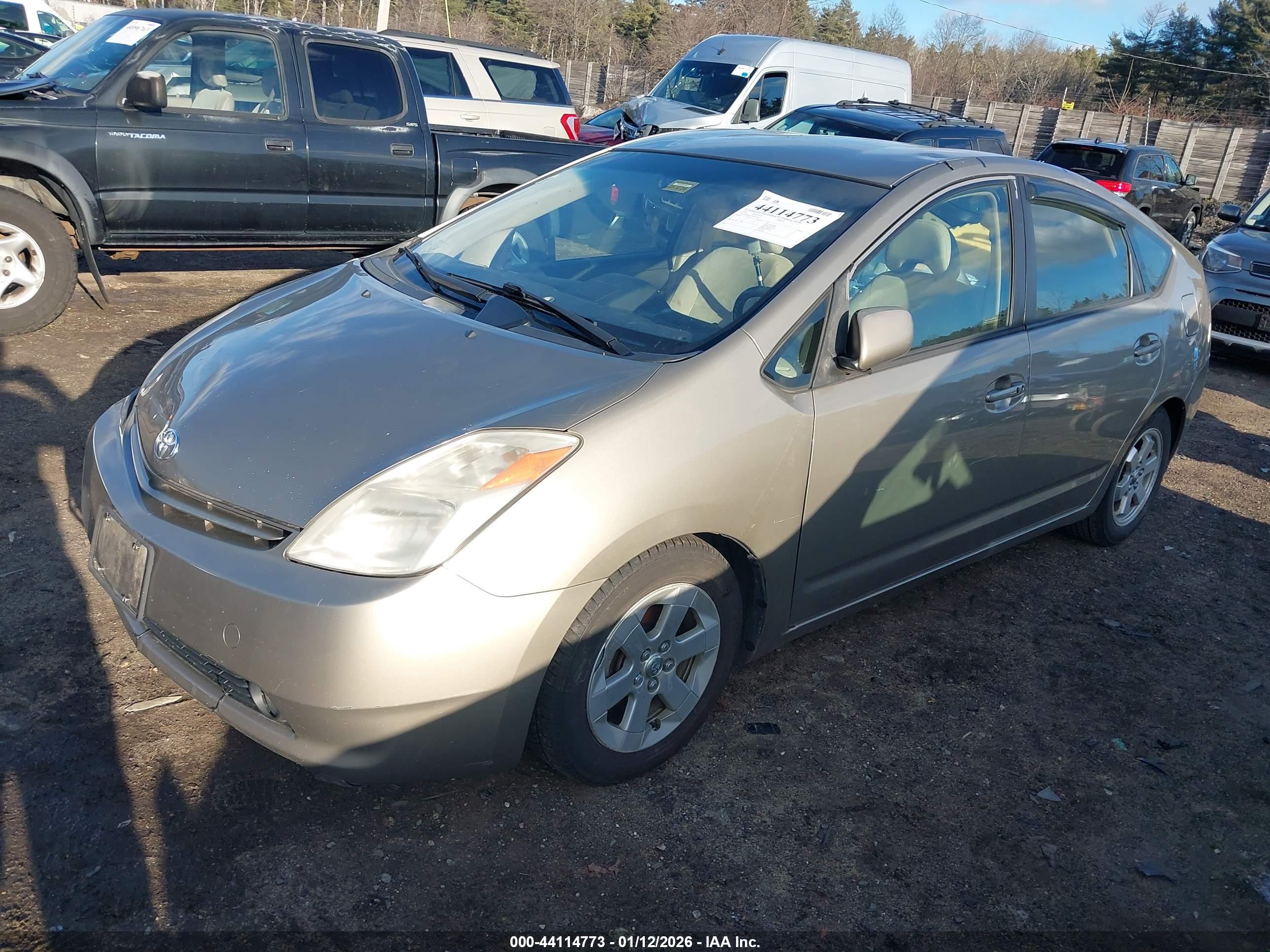 TOYOTA PRIUS image 2