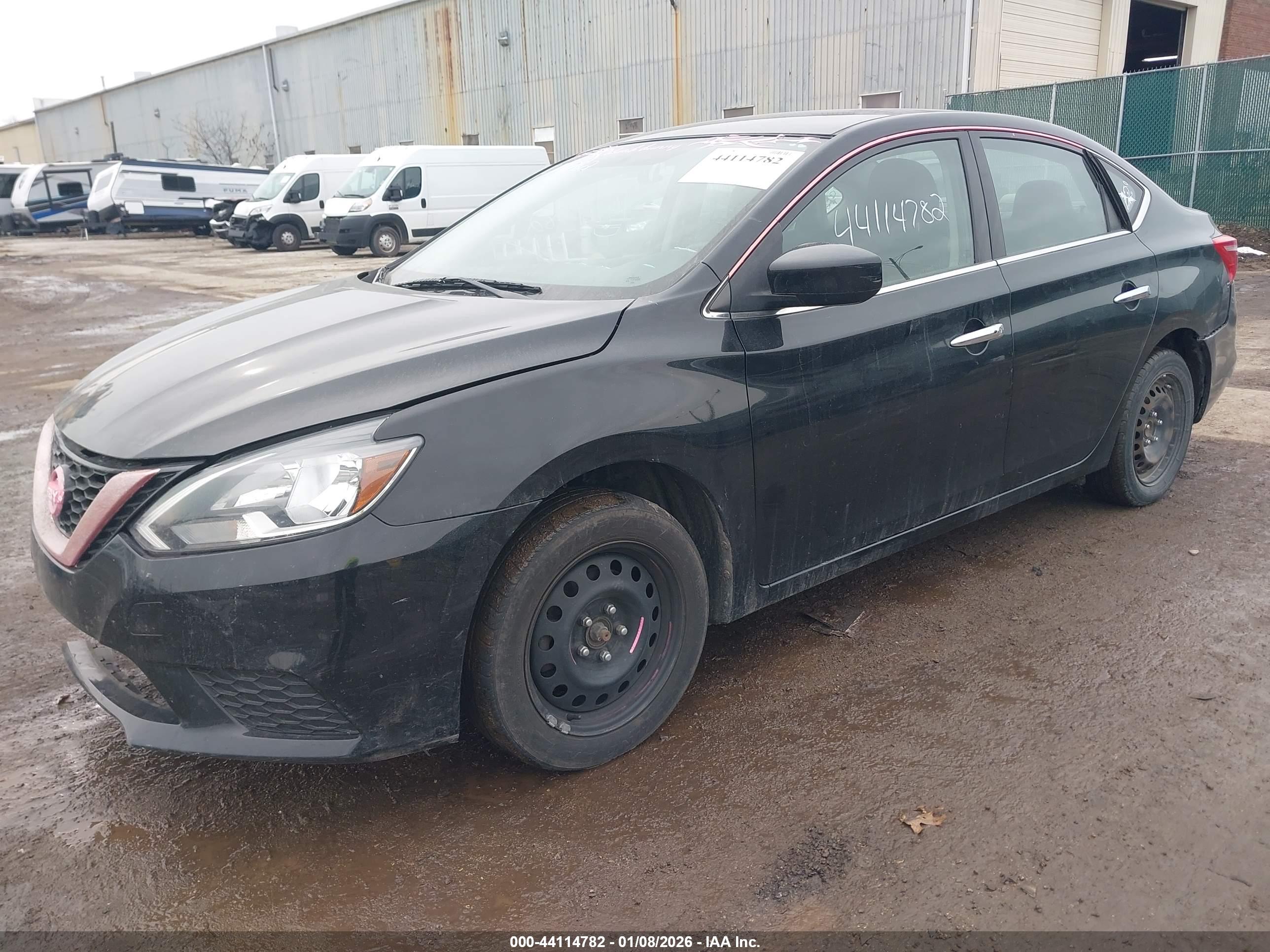 NISSAN SENTRA image 2
