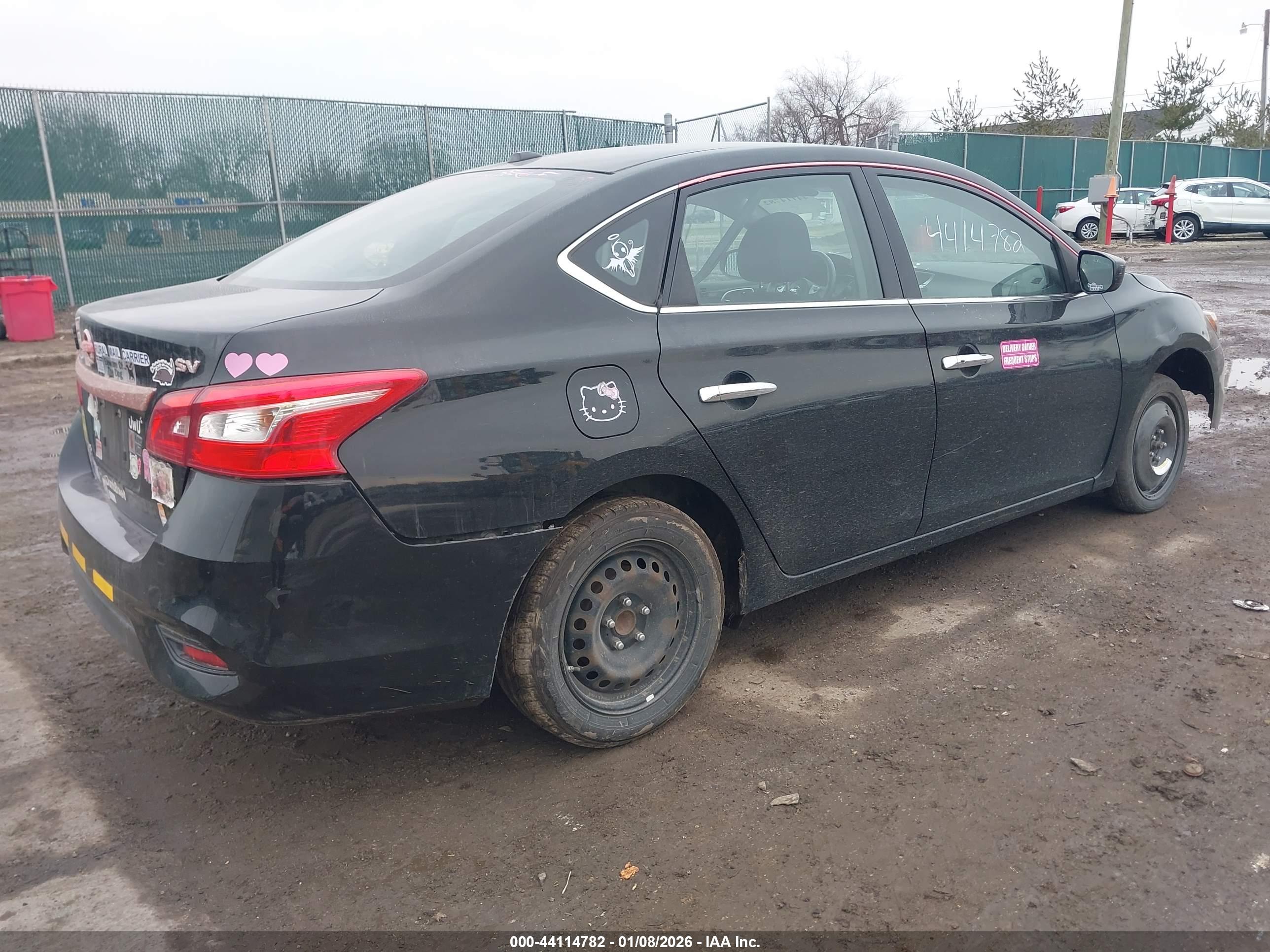 NISSAN SENTRA image 4