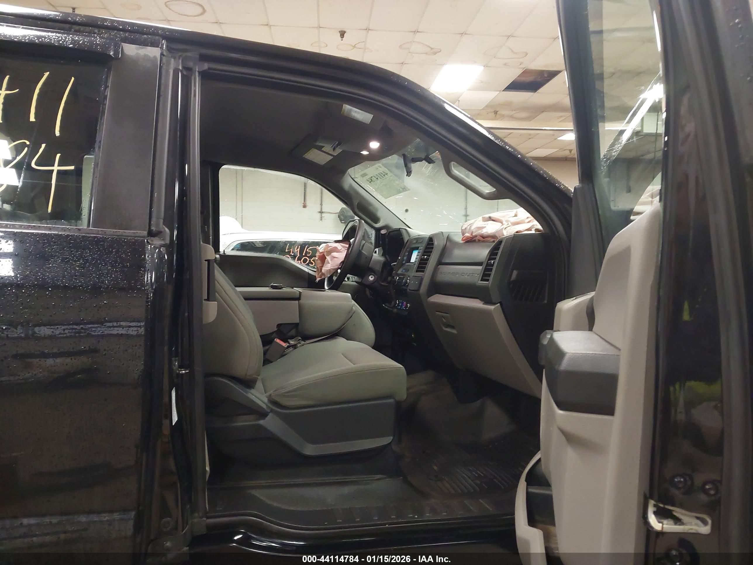 FORD F-350 image 5