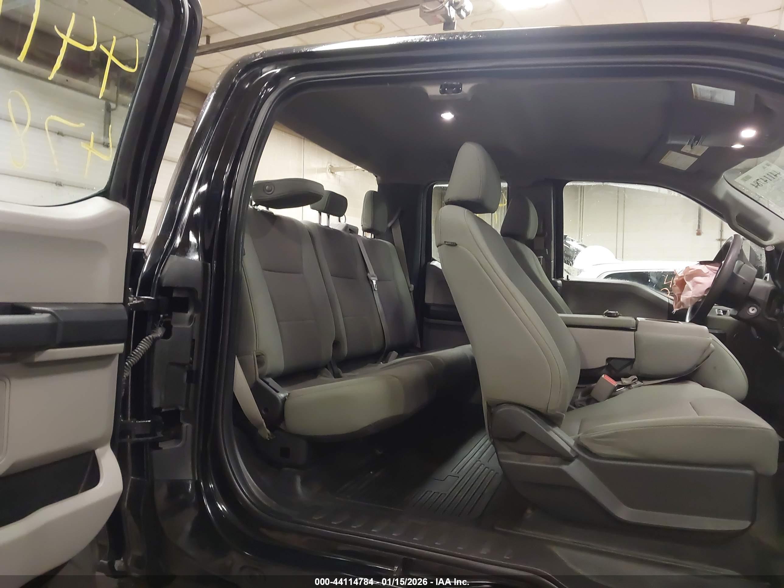 FORD F-350 image 8