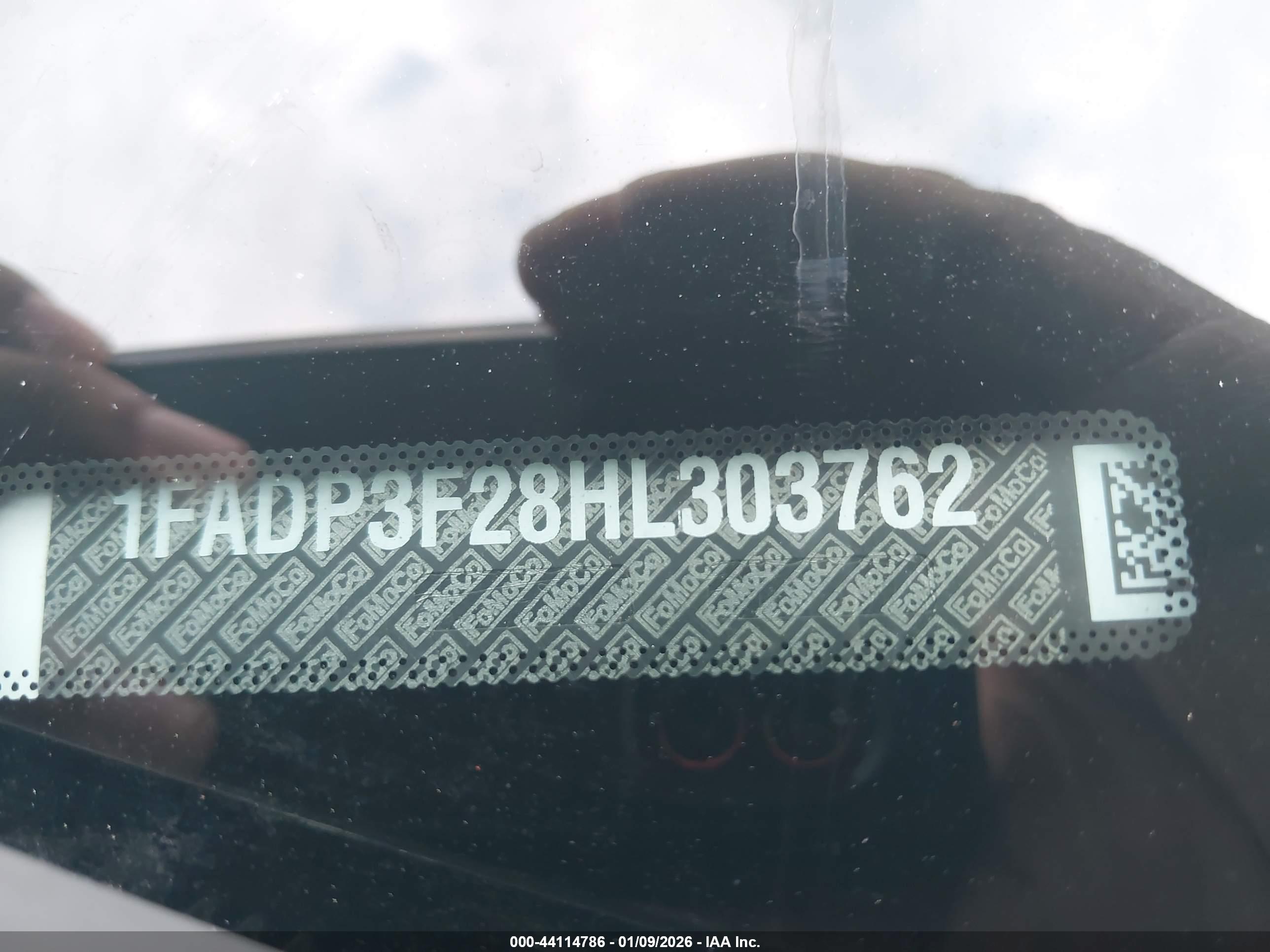 FORD FOCUS image 9