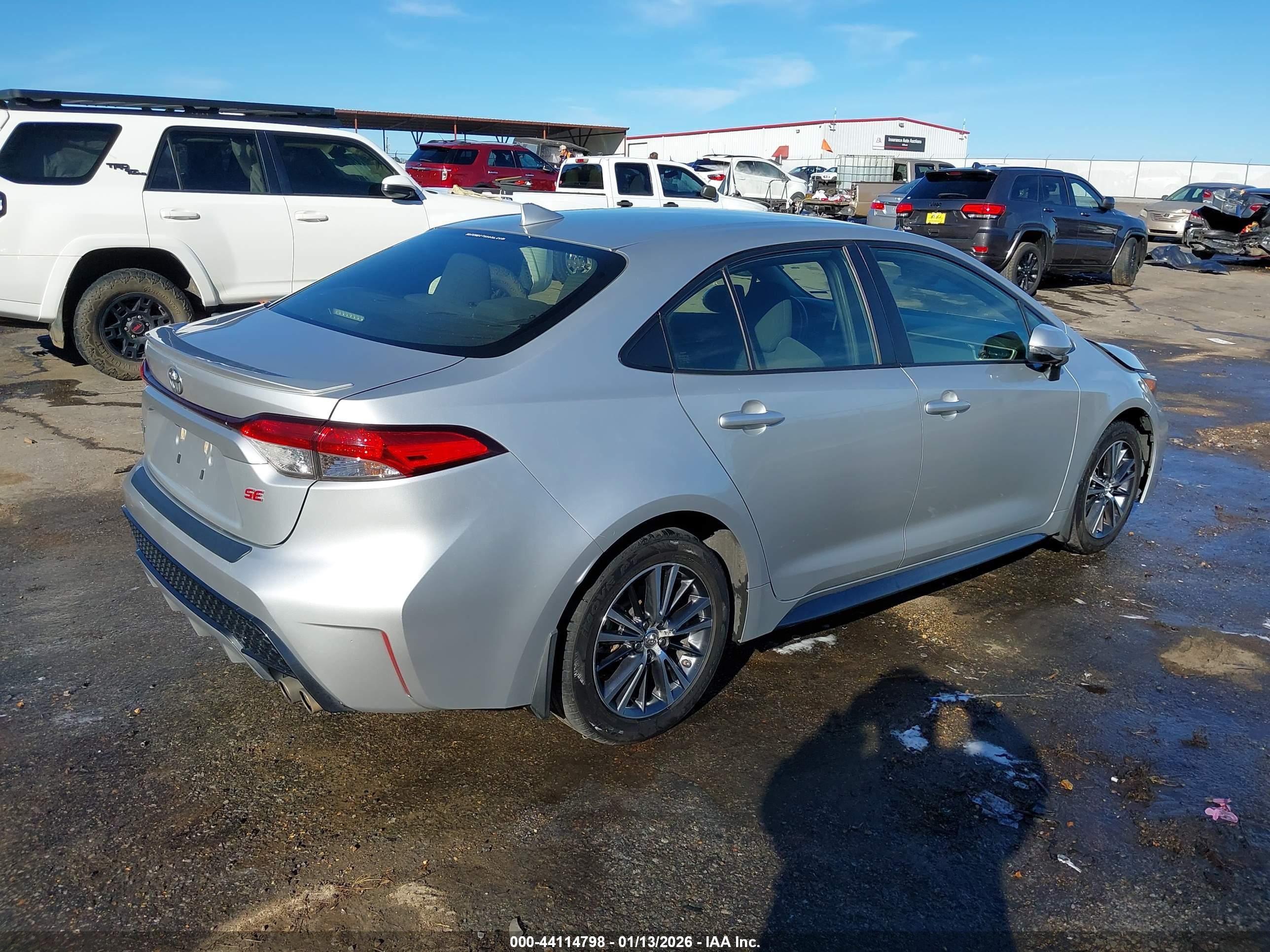 TOYOTA COROLLA image 4