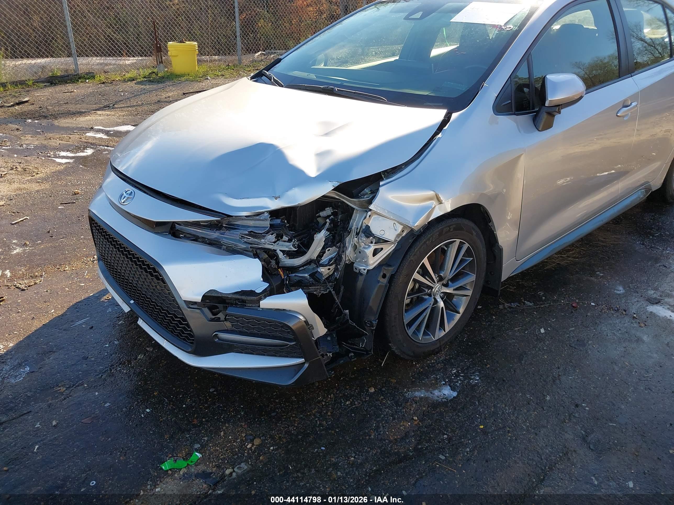 TOYOTA COROLLA image 6