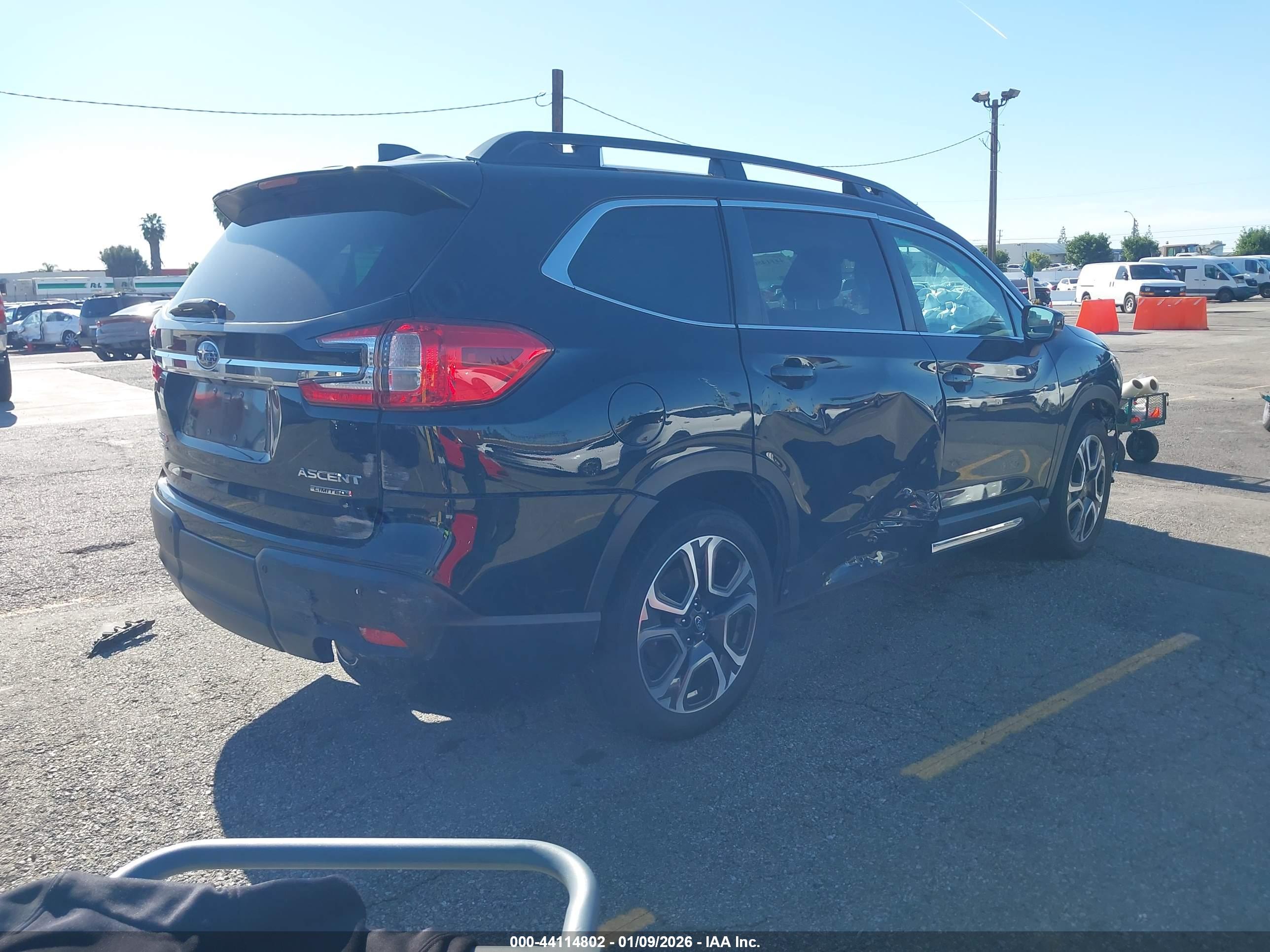 SUBARU ASCENT image 4
