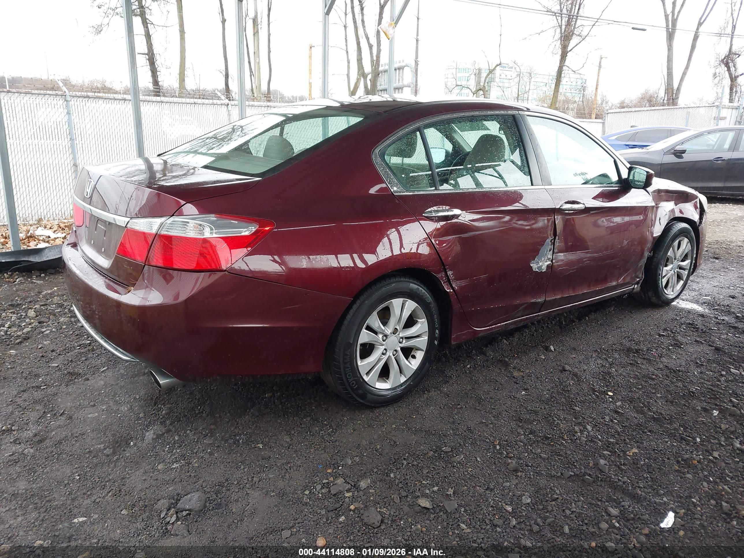 HONDA ACCORD image 4