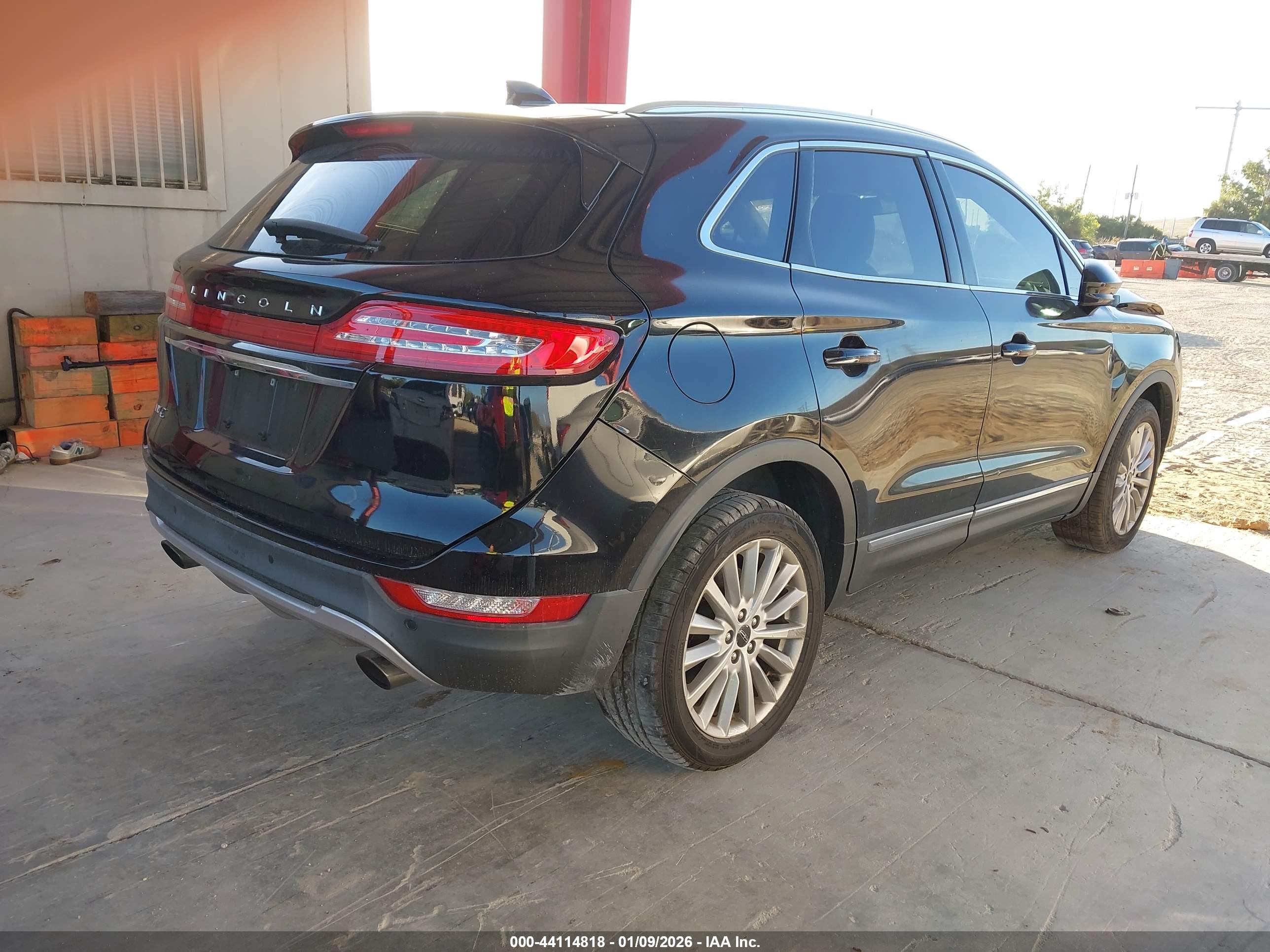 LINCOLN MKC image 4