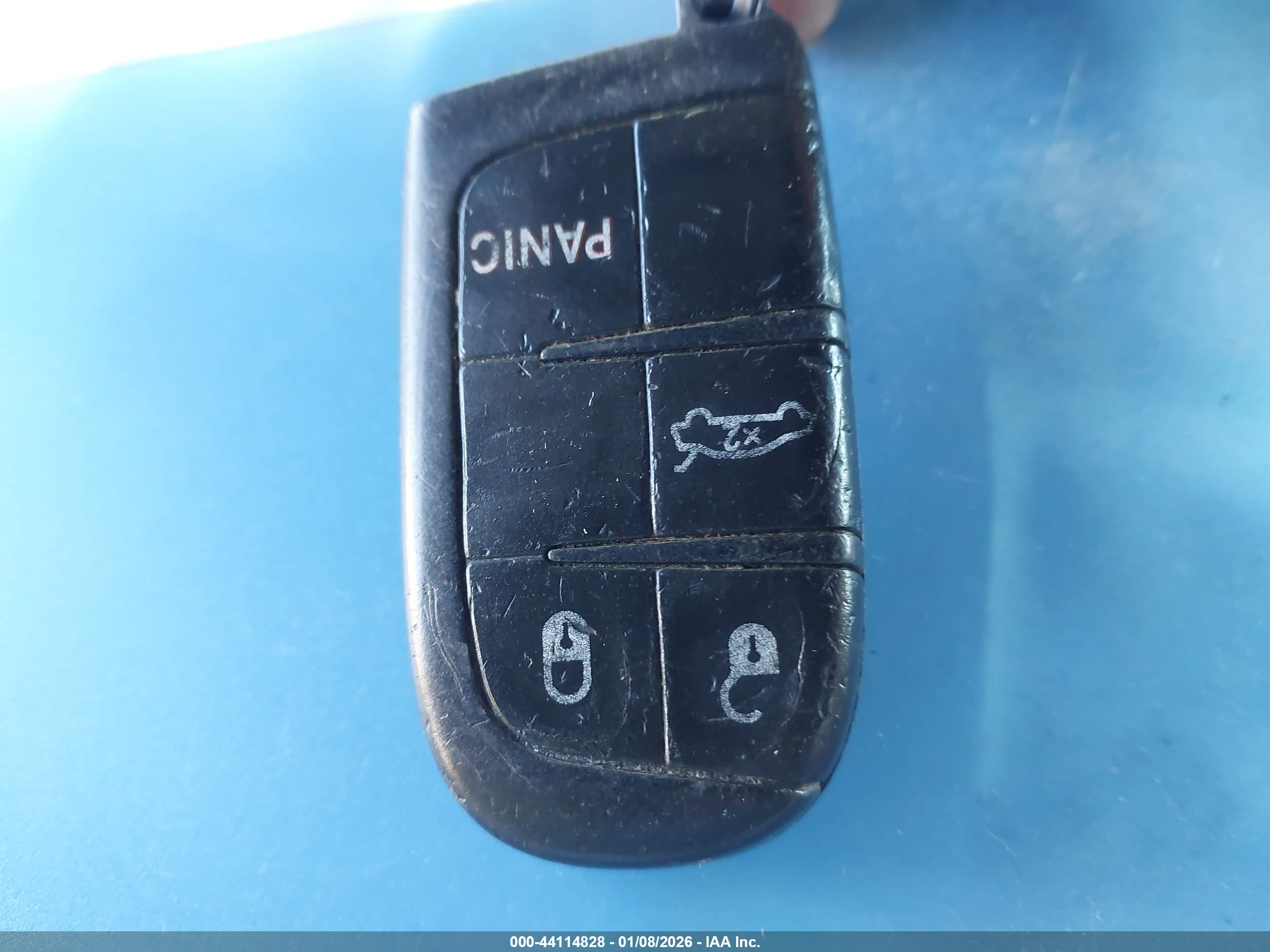 DODGE CHALLENGER image 11