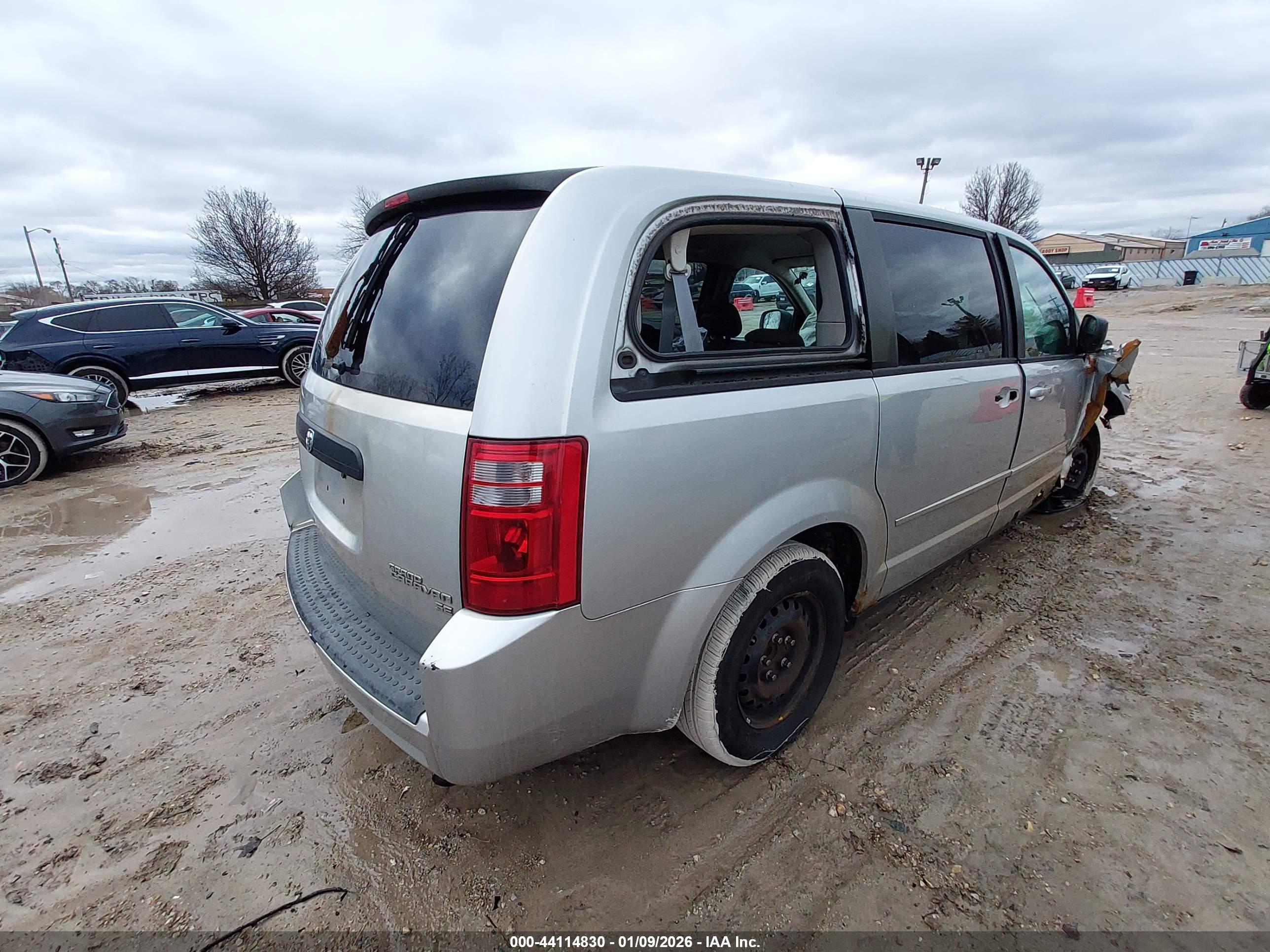 DODGE GRAND image 4