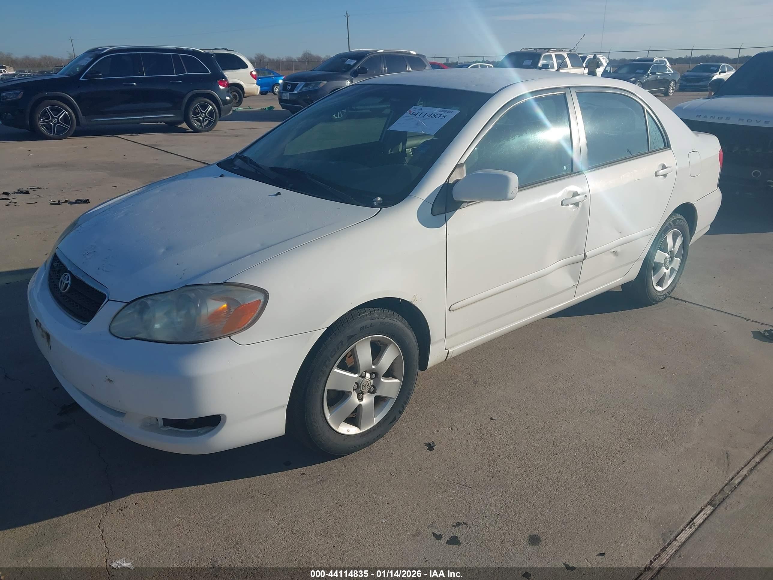 TOYOTA COROLLA image 2