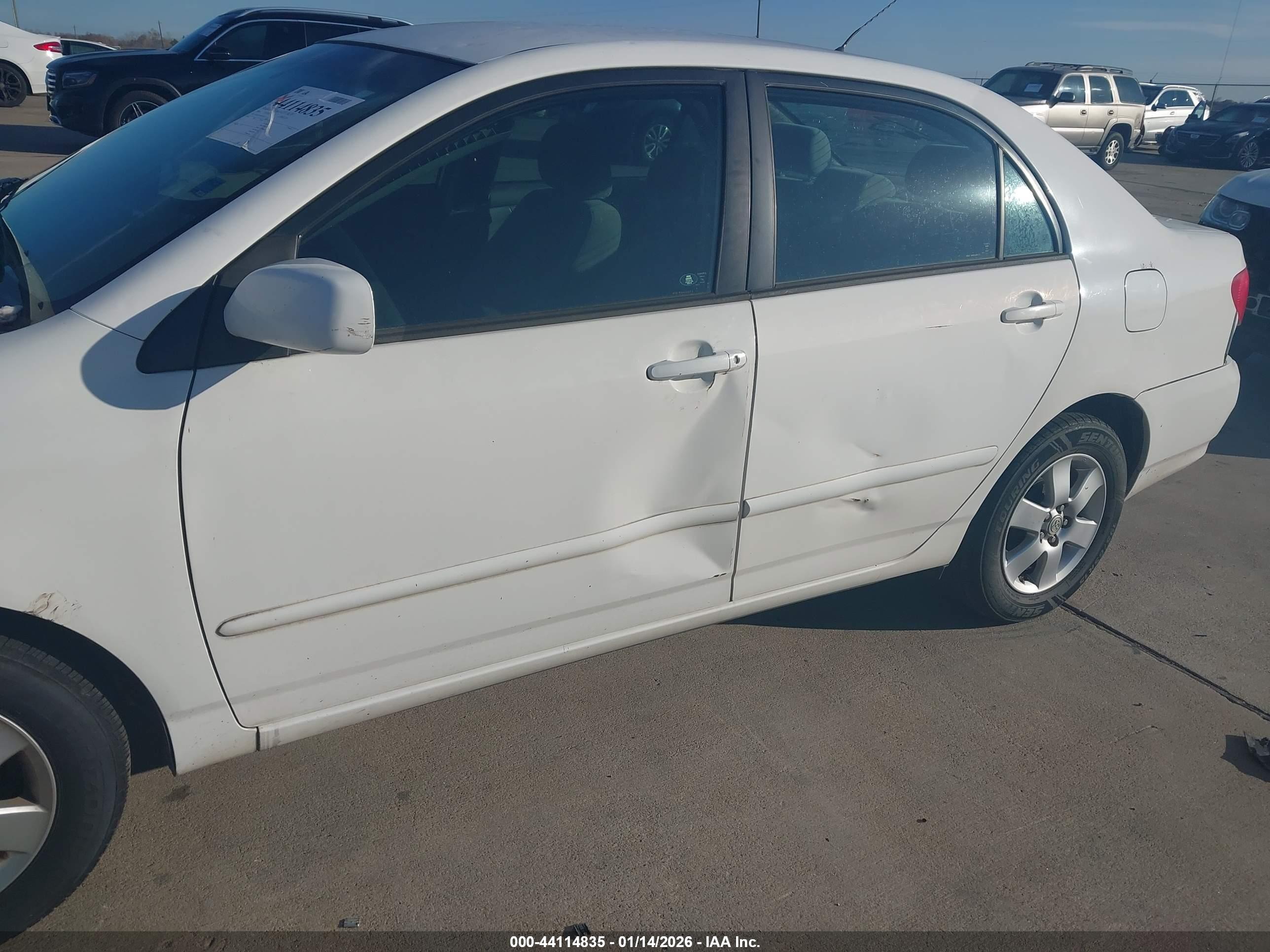 TOYOTA COROLLA image 6
