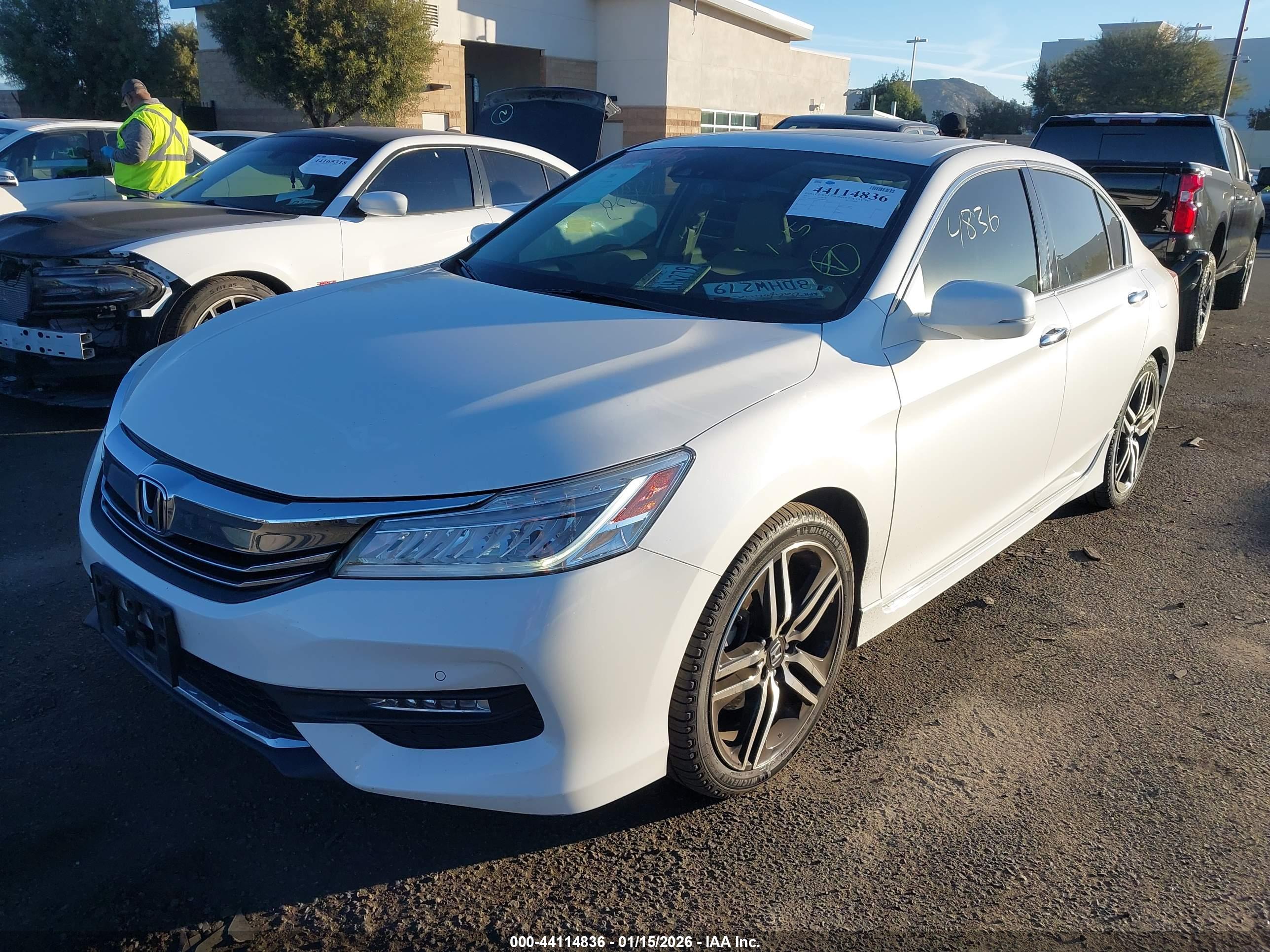 HONDA ACCORD image 2
