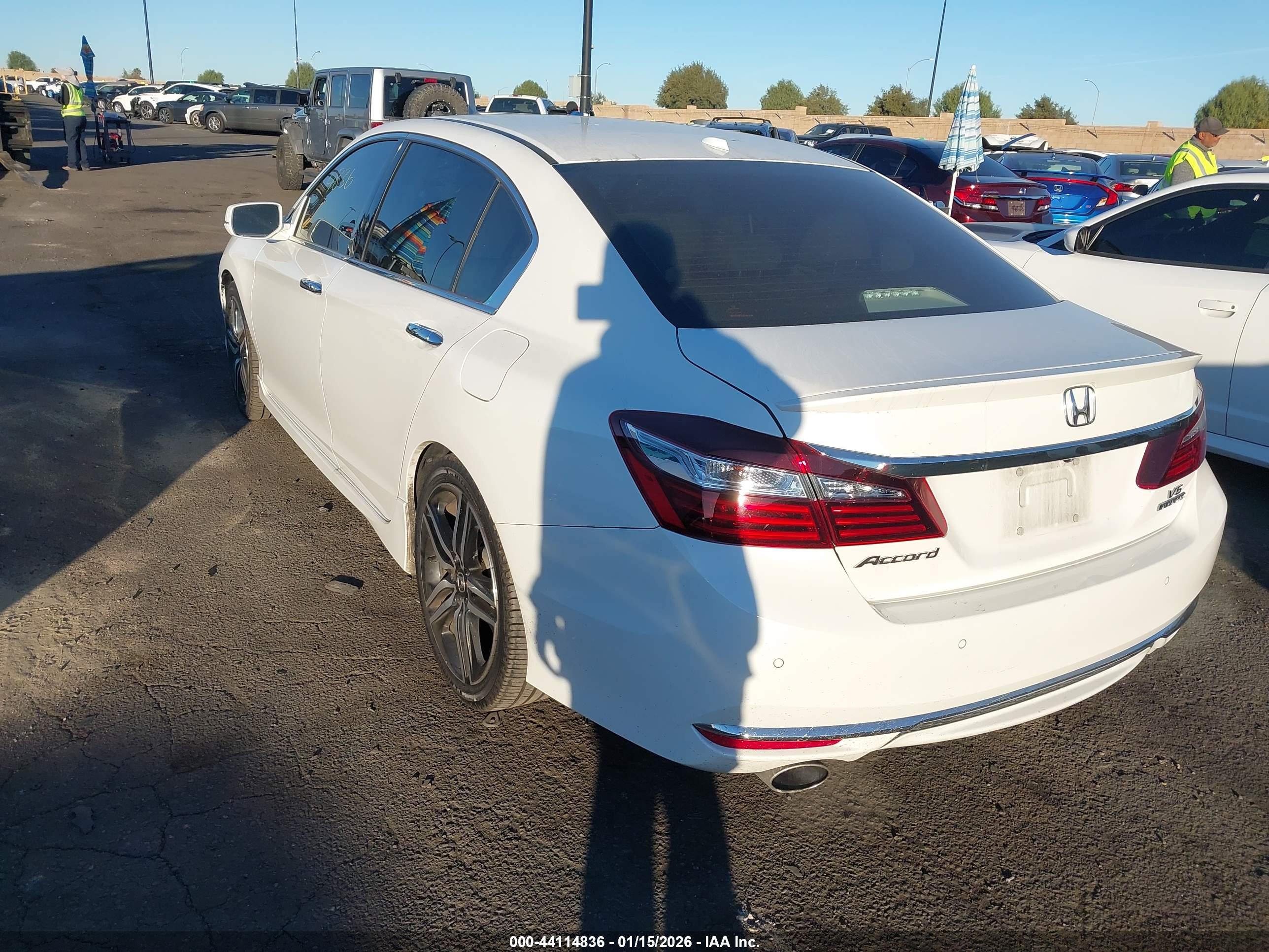 HONDA ACCORD image 3