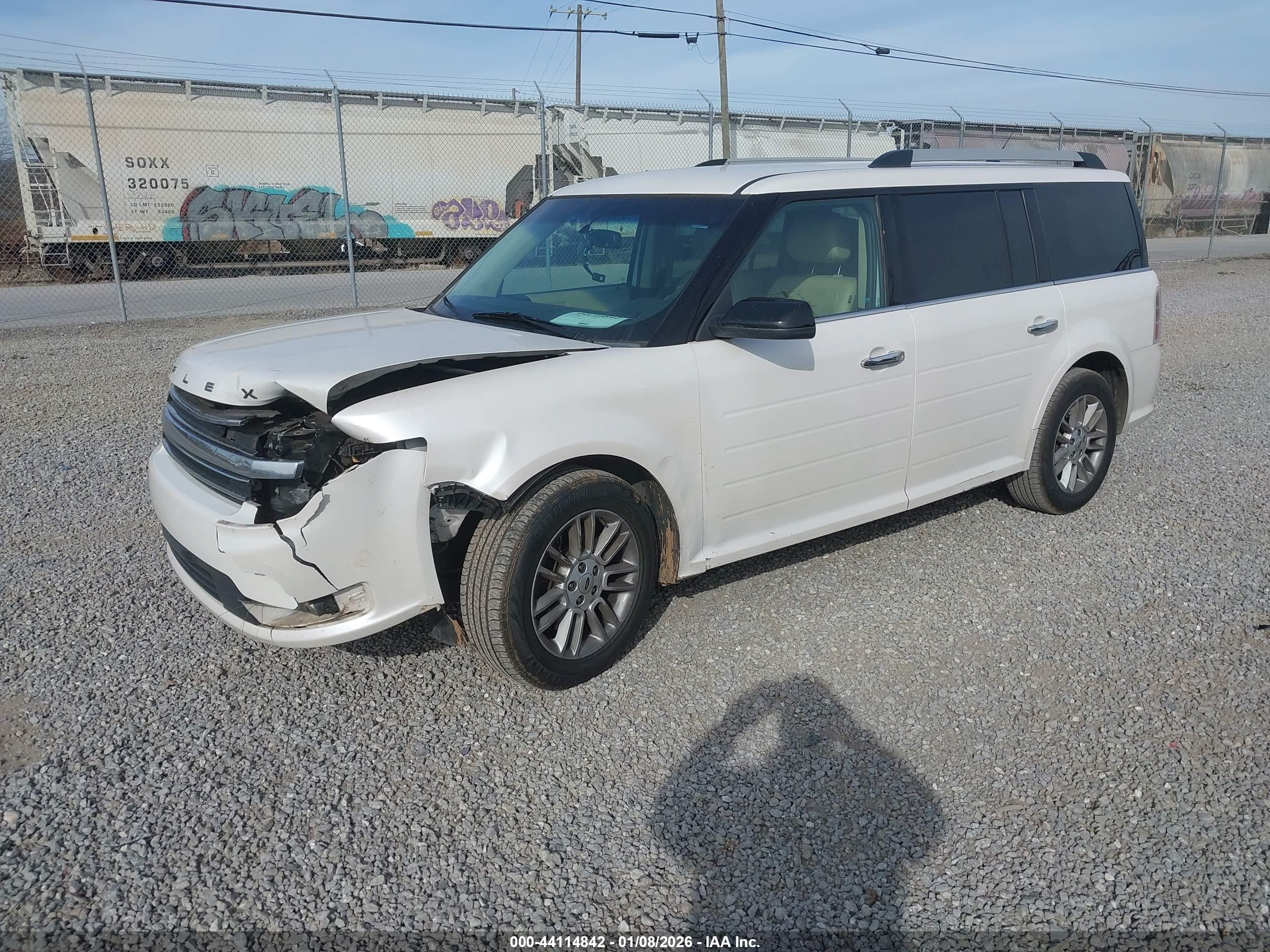 FORD FLEX image 2