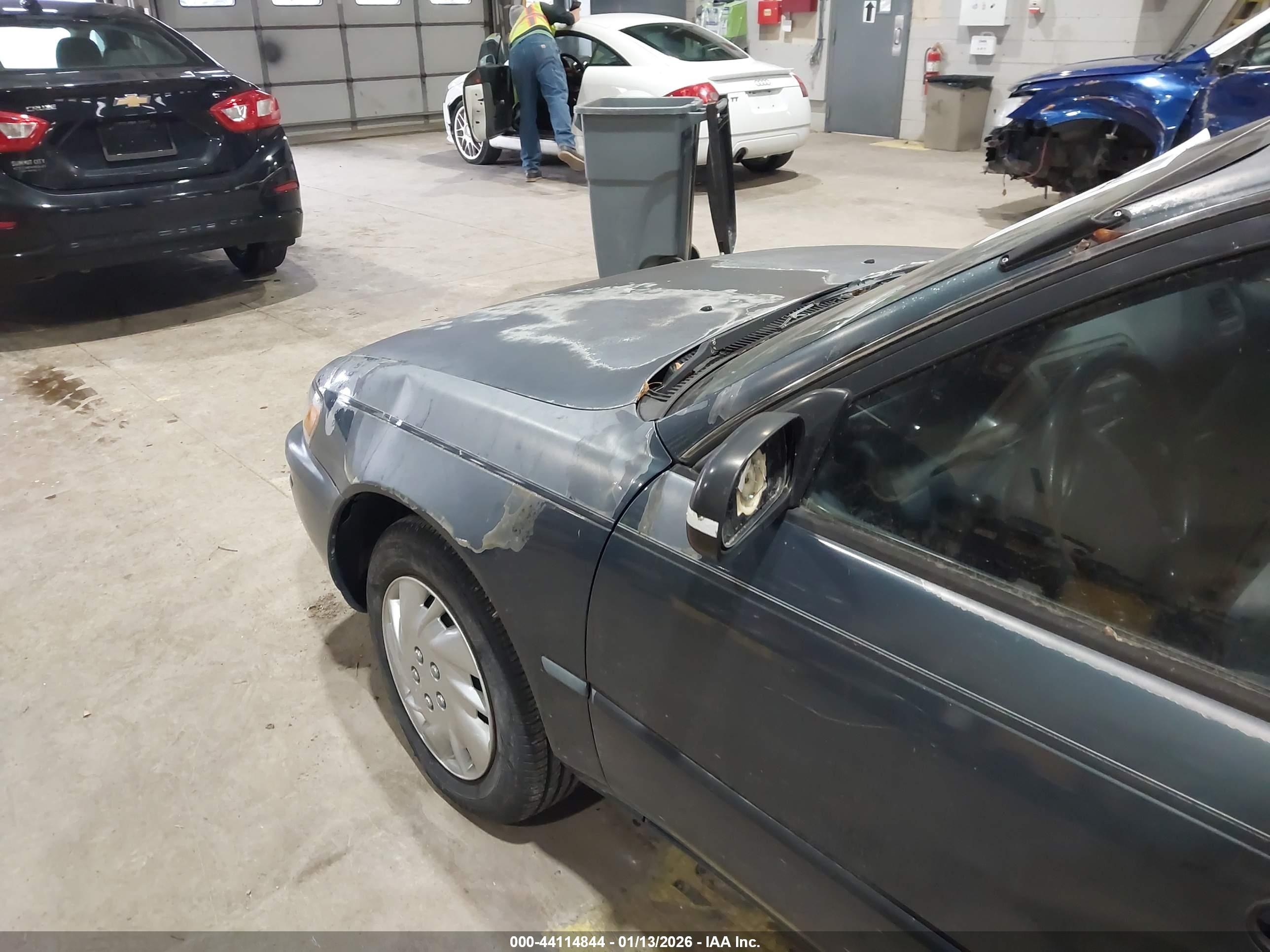 TOYOTA COROLLA image 6