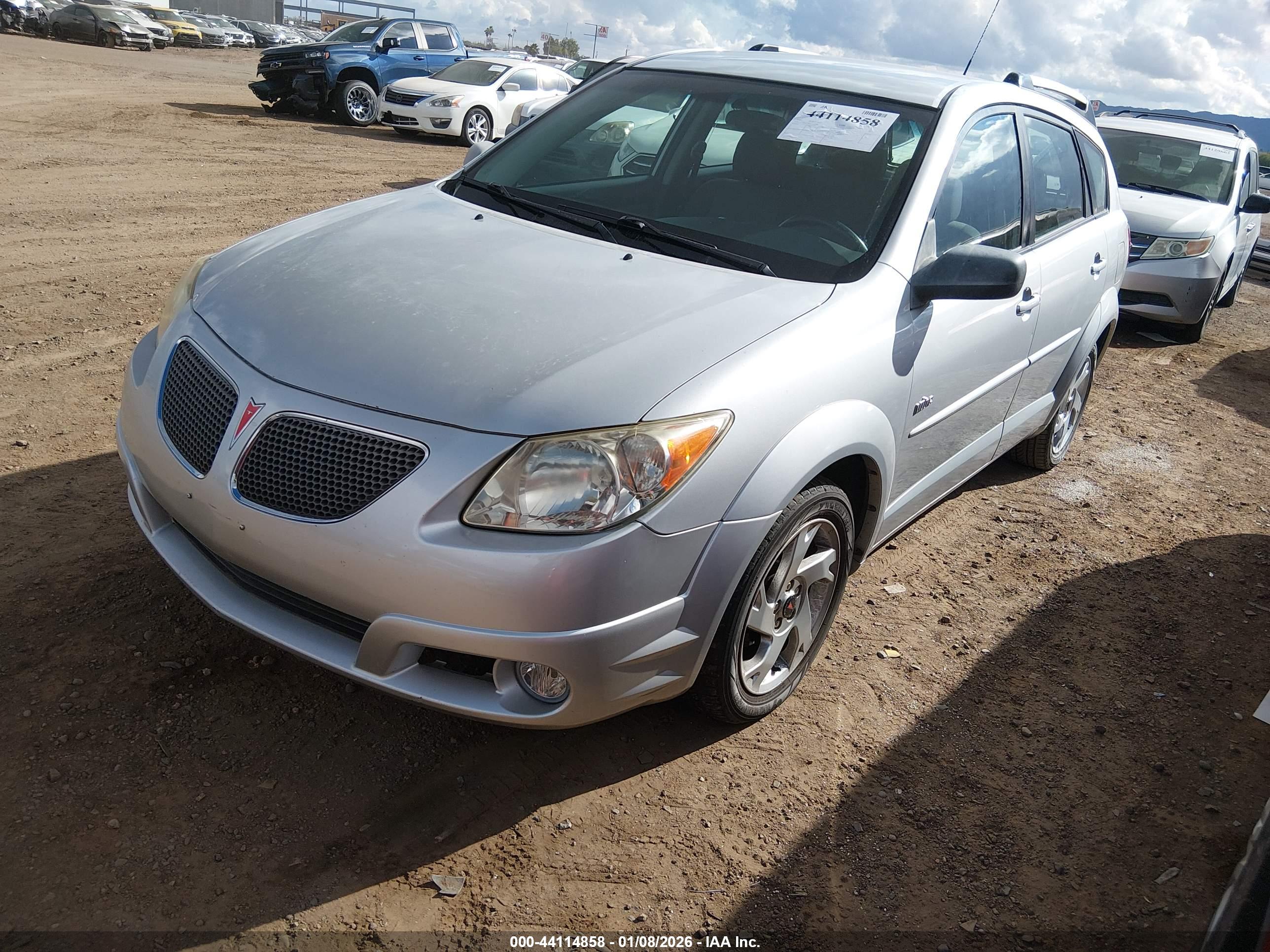 PONTIAC VIBE image 2