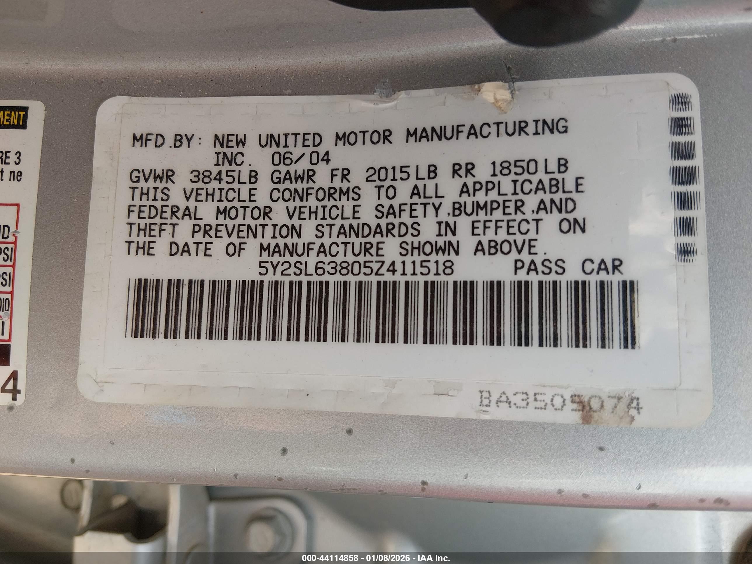 PONTIAC VIBE image 9